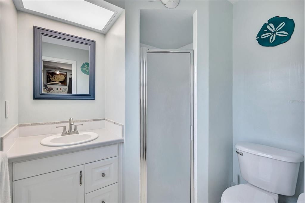 St Petersburg, Florida, 33705, United States, 4 Bedrooms Bedrooms, ,3 BathroomsBathrooms,Residential,For Sale,1991648