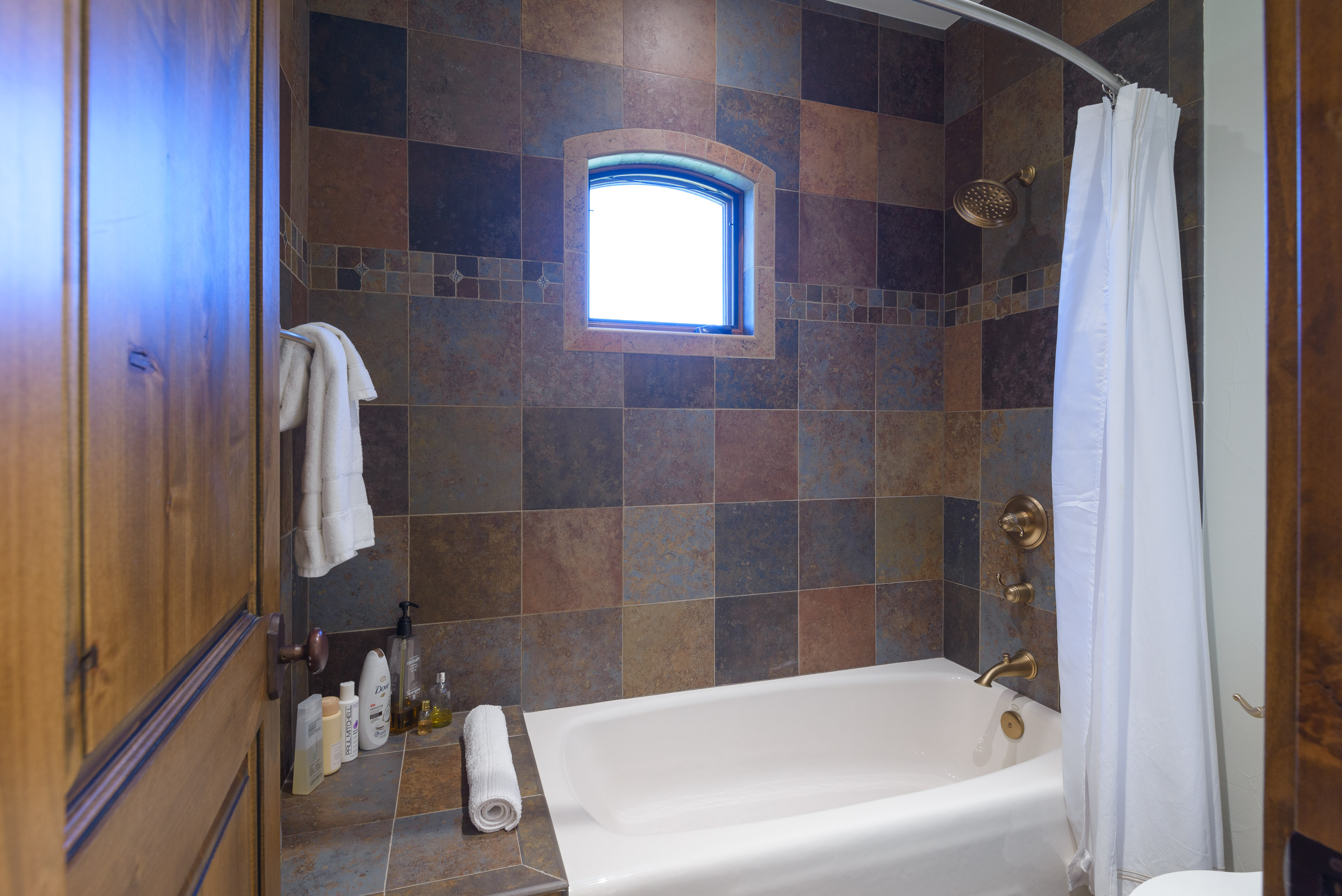 Crested Butte, Colorado, 81224, United States, 4 Bedrooms Bedrooms, ,5 BathroomsBathrooms,Residential,For Sale,1746865