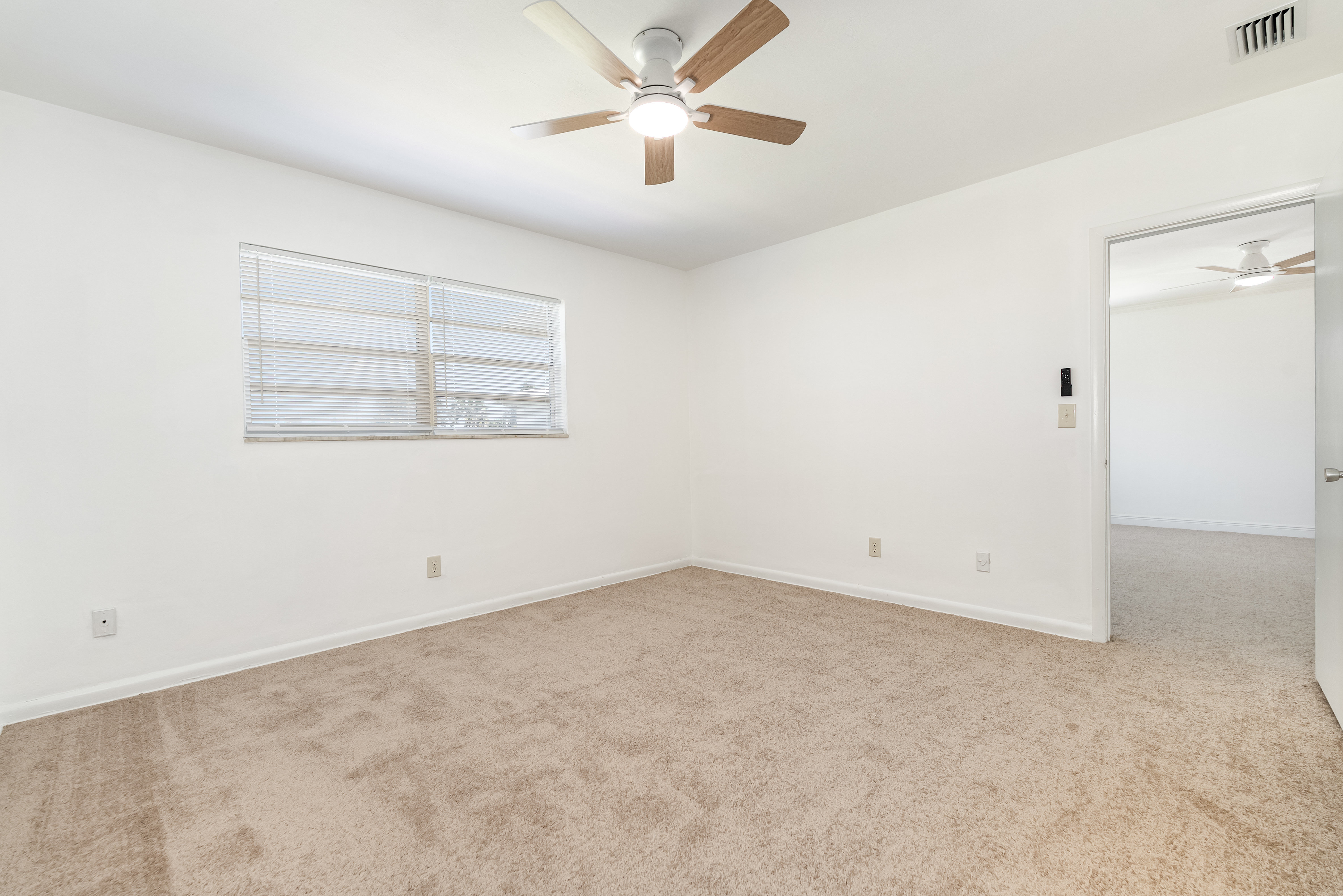  2186 Highway A1a, Unit# C6, Indian Harbour Beach, FL, 32937 - 物件實景