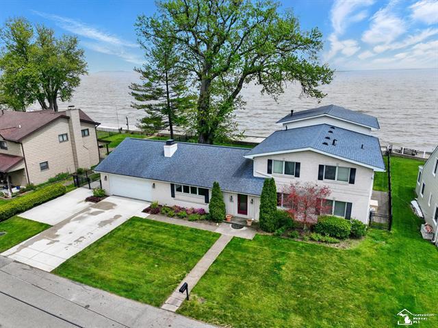MONROE, Michigan, 48161, United States, 4 Bedrooms Bedrooms, ,4 BathroomsBathrooms,Residential,For Sale,1827211