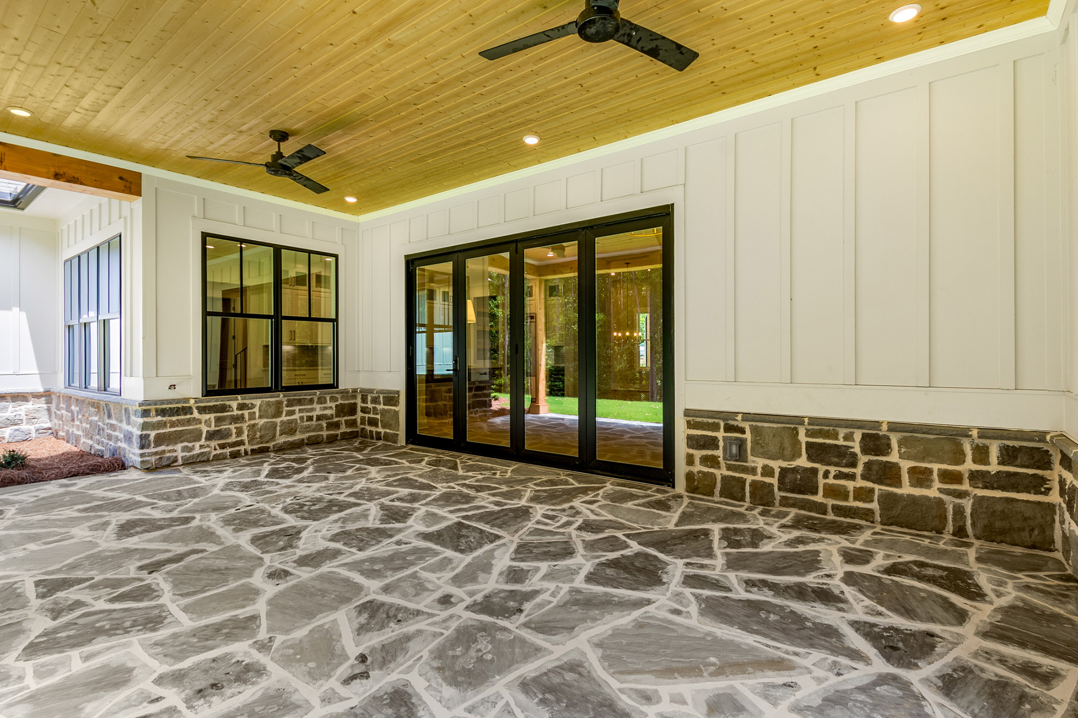  Stunning New Construction Home Includes a Private Assigned Boat Slip - 物件實景