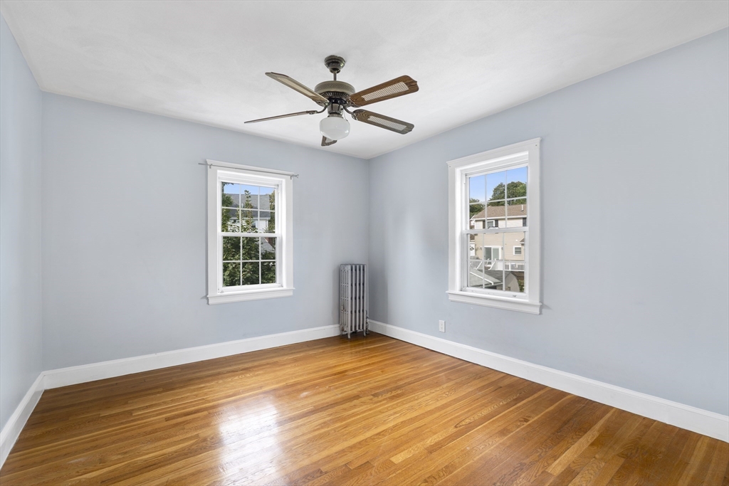 Lynn, Massachusetts, 01904, United States, 2 Bedrooms Bedrooms, ,1 BathroomBathrooms,Residential,For Sale,1943245