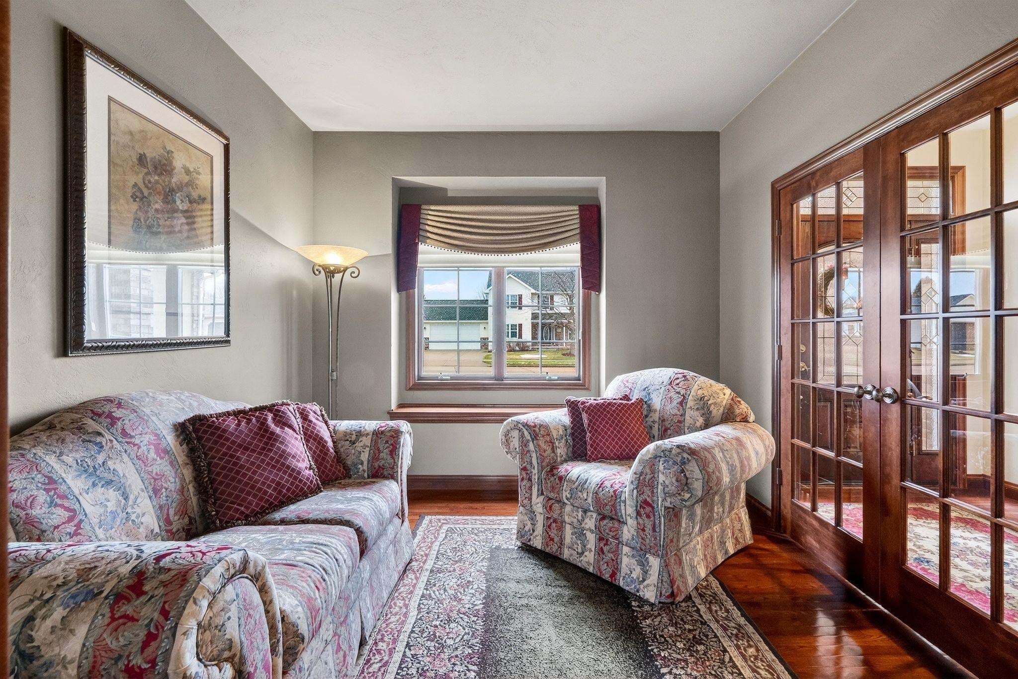 Kaukauna, Wisconsin, 54130-3934, United States, 4 Bedrooms Bedrooms, ,4 BathroomsBathrooms,Residential,For Sale,2034121
