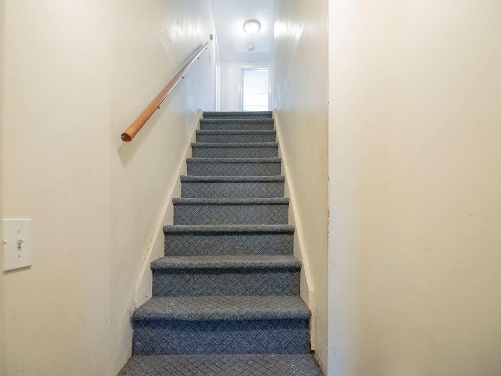 West Islip, New York, 11795, United States, 3 Bedrooms Bedrooms, ,2 BathroomsBathrooms,Residential,For Sale,1923514