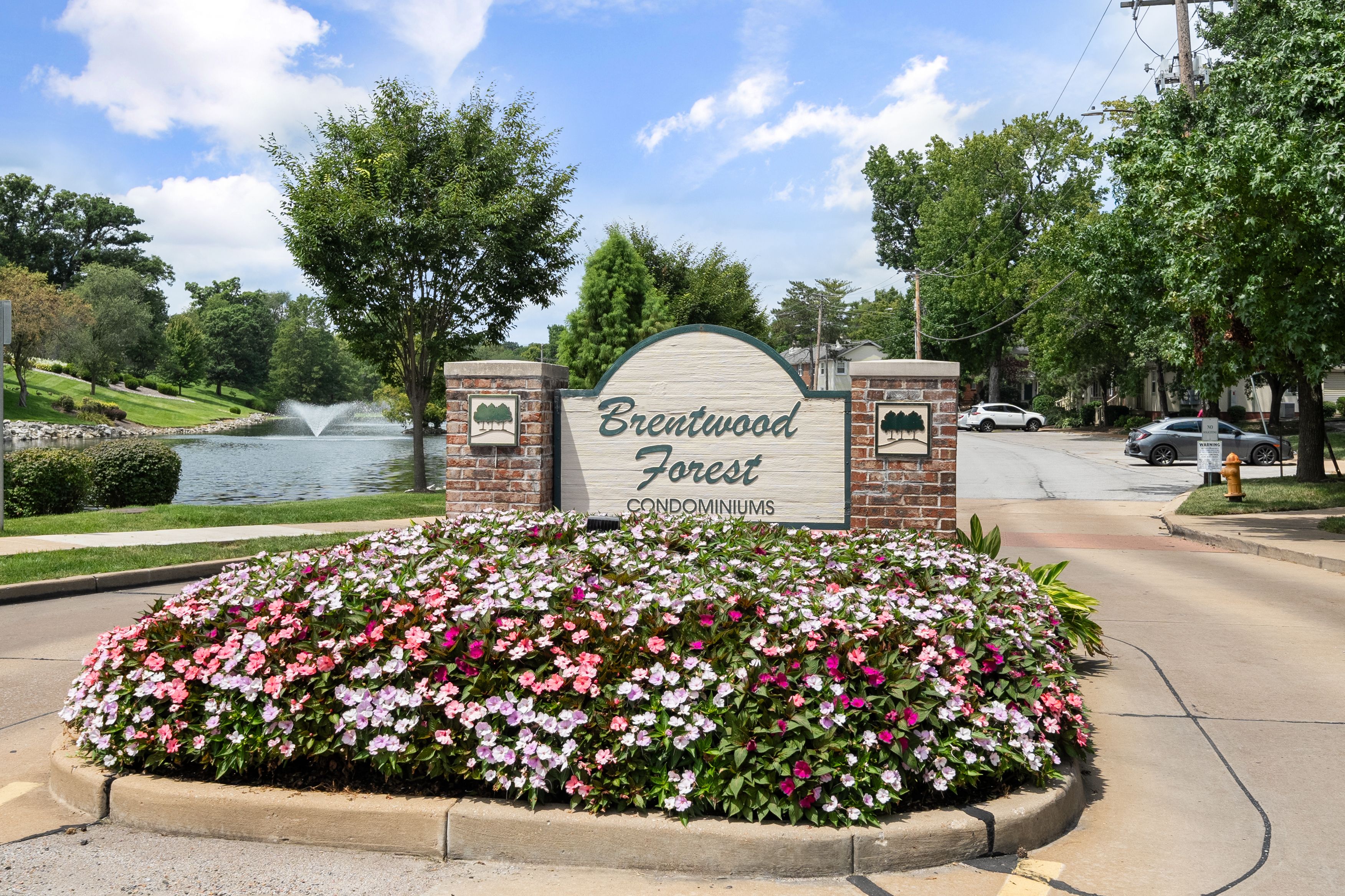  Experience Comfort and Convenience in this Charming Brentwood Forest Condo - 物件實景
