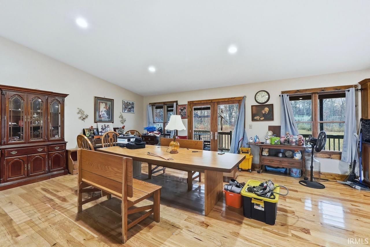 Albany, Indiana, 47320, United States, 4 Bedrooms Bedrooms, ,4 BathroomsBathrooms,Residential,For Sale,1997492