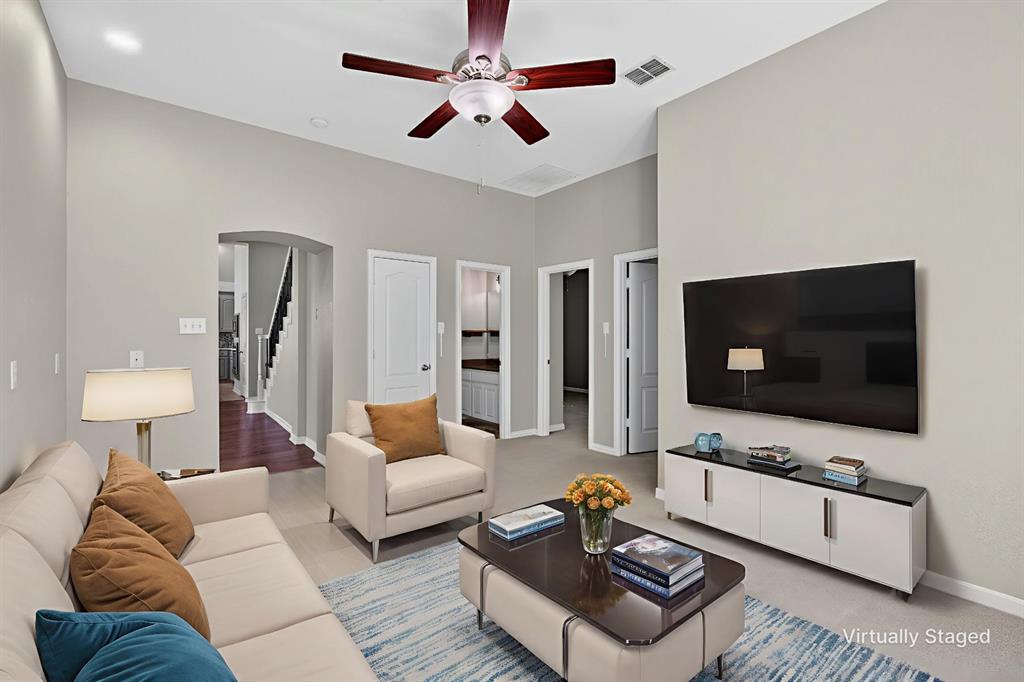 Frisco, Texas, 75036, United States, 3 Bedrooms Bedrooms, ,4 BathroomsBathrooms,Residential,For Sale,1966272