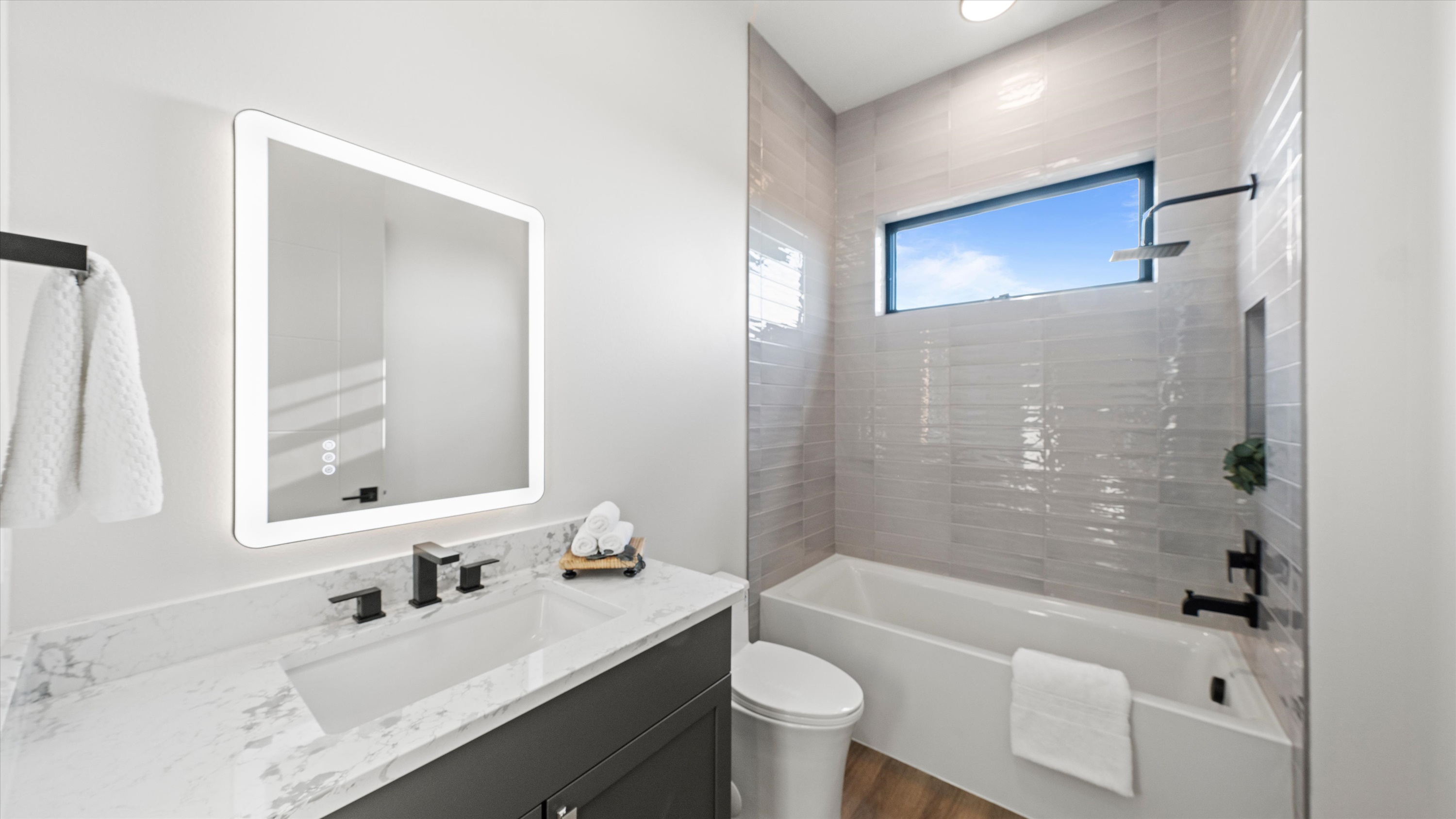  1036 Lower County Line Road, Prosser, WA 99350 - 物件實景