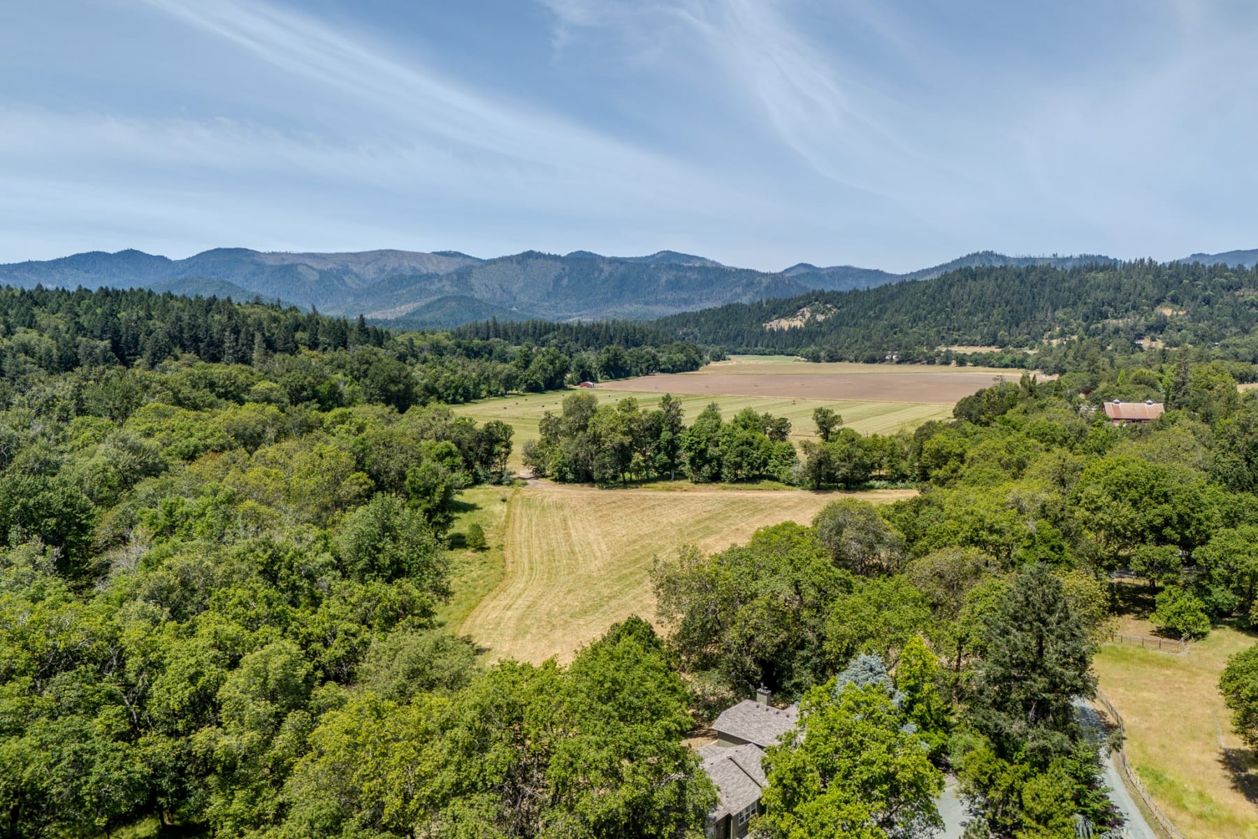  7833 Lower River Road Grants Pass, OR 97526 - 物件實景
