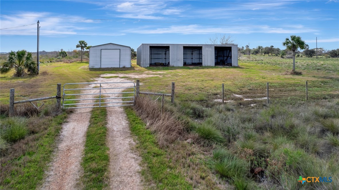 Port Lavaca, Texas, 77979, United States, 4 Bedrooms Bedrooms, ,5 BathroomsBathrooms,Residential,For Sale,1729133