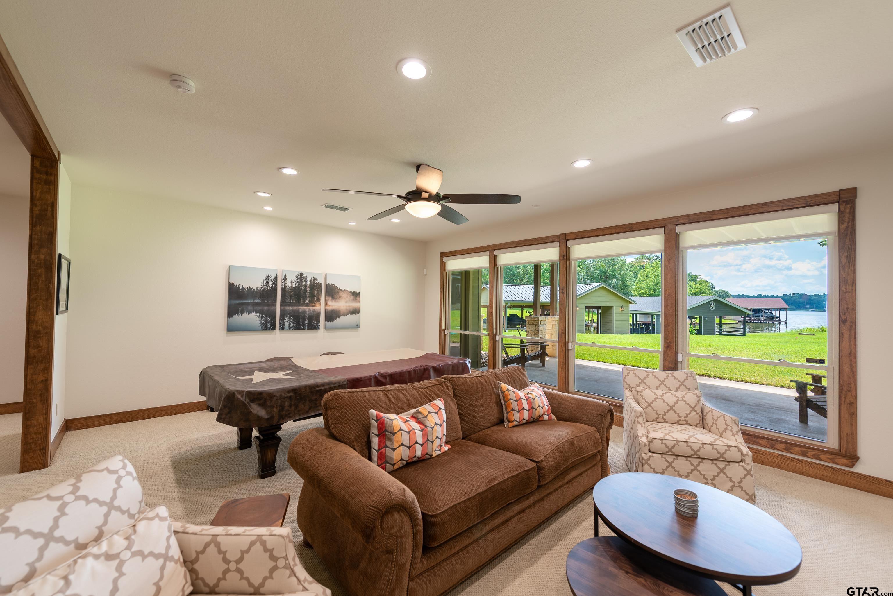 Scroggins, Texas, 75480, United States, 4 Bedrooms Bedrooms, ,5 BathroomsBathrooms,Residential,For Sale,1981840