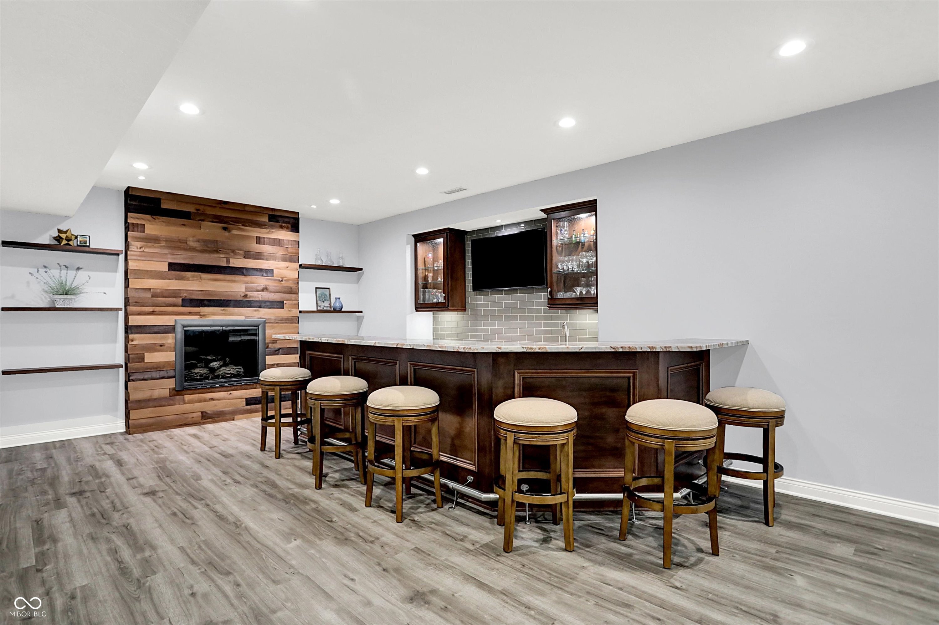 Carmel, Indiana, 46032, United States, 5 Bedrooms Bedrooms, ,5 BathroomsBathrooms,Residential,For Sale,2005635