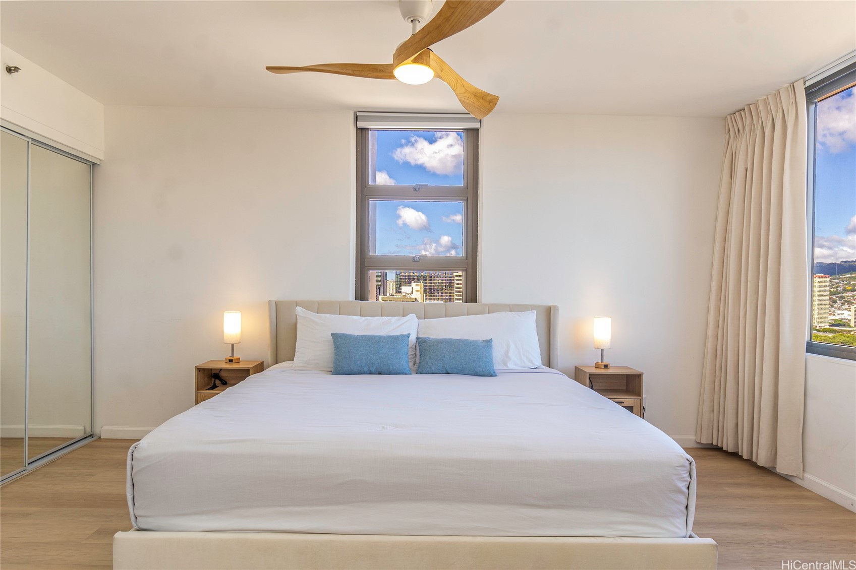 Honolulu, Hawaii, 96815, United States, 1 Bedroom Bedrooms, ,1 BathroomBathrooms,Residential,For Sale,1840512