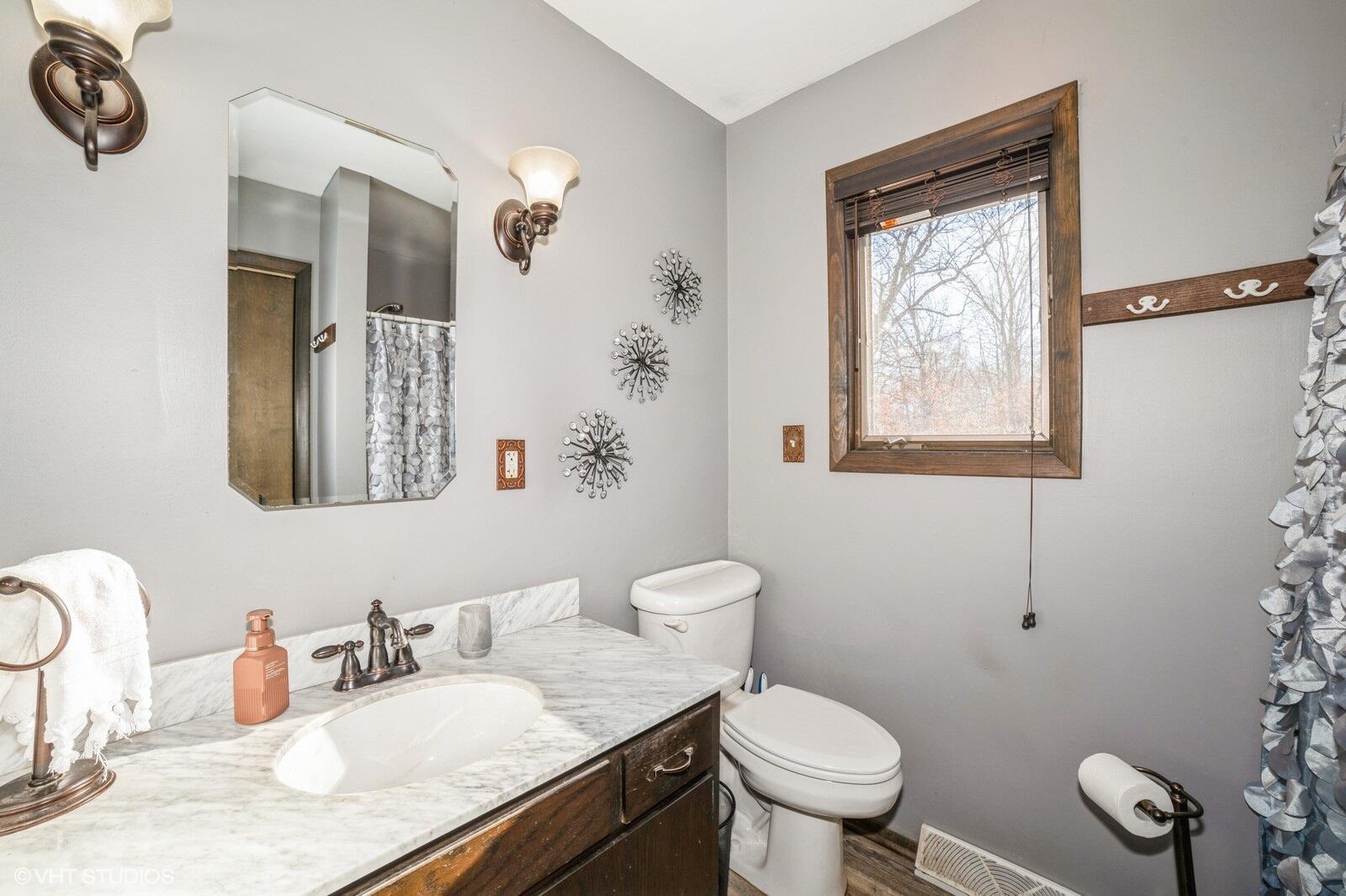 Lake Village, Indiana, 46349, United States, 4 Bedrooms Bedrooms, ,2 BathroomsBathrooms,Residential,For Sale,1766503