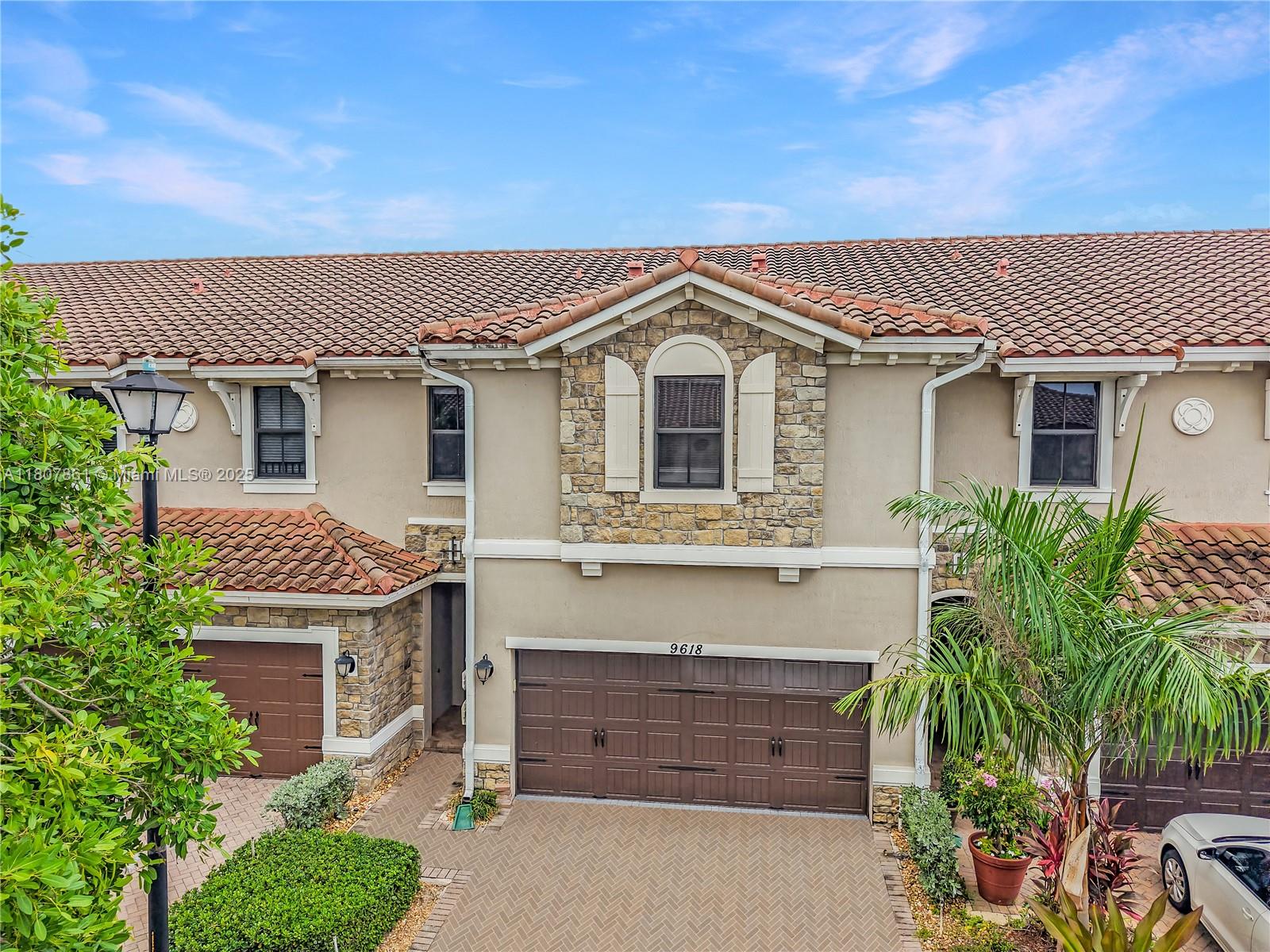 Parkland, Florida, 33076, United States, 4 Bedrooms Bedrooms, ,4 BathroomsBathrooms,Residential,For Sale,1916857