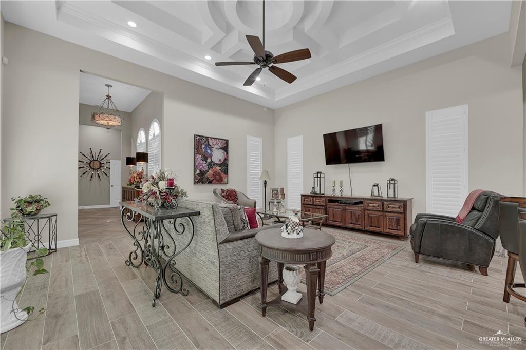 Santa Elena, Texas, 78591, United States, 4 Bedrooms Bedrooms, ,4 BathroomsBathrooms,Residential,For Sale,1932729