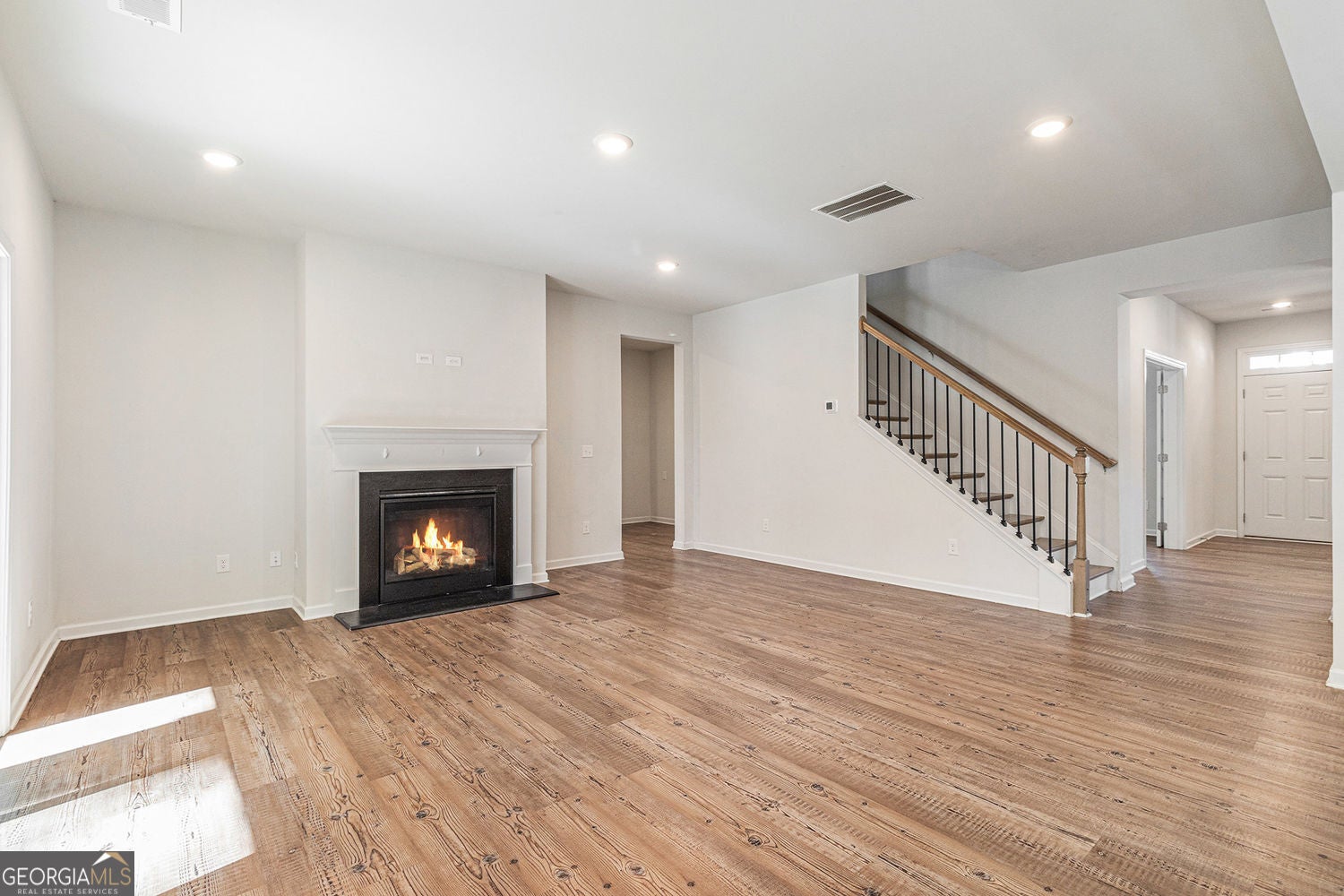 Dacula, Georgia, 30019, United States, 5 Bedrooms Bedrooms, ,4 BathroomsBathrooms,Residential,For Sale,1987186