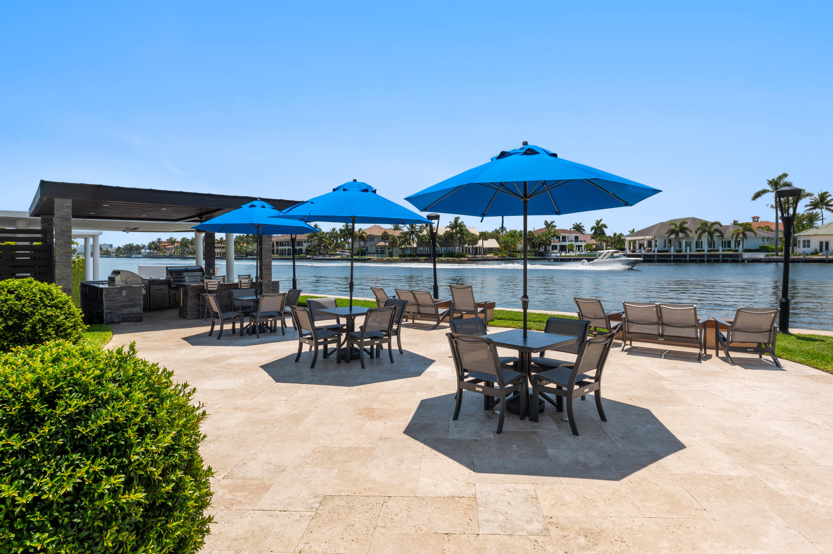 Delray Beach, Florida, 33483, United States, 2 Bedrooms Bedrooms, ,2 BathroomsBathrooms,Residential,For Sale,1826520