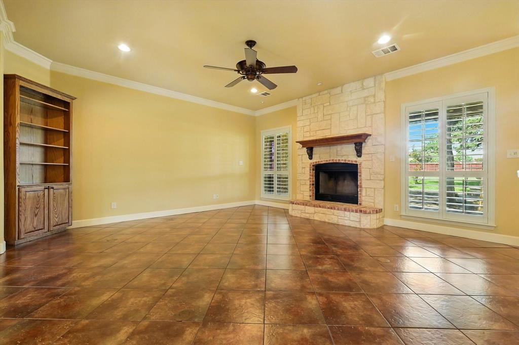 Midlothian, Texas, 76065, United States, 3 Bedrooms Bedrooms, ,3 BathroomsBathrooms,Residential,For Sale,1981610