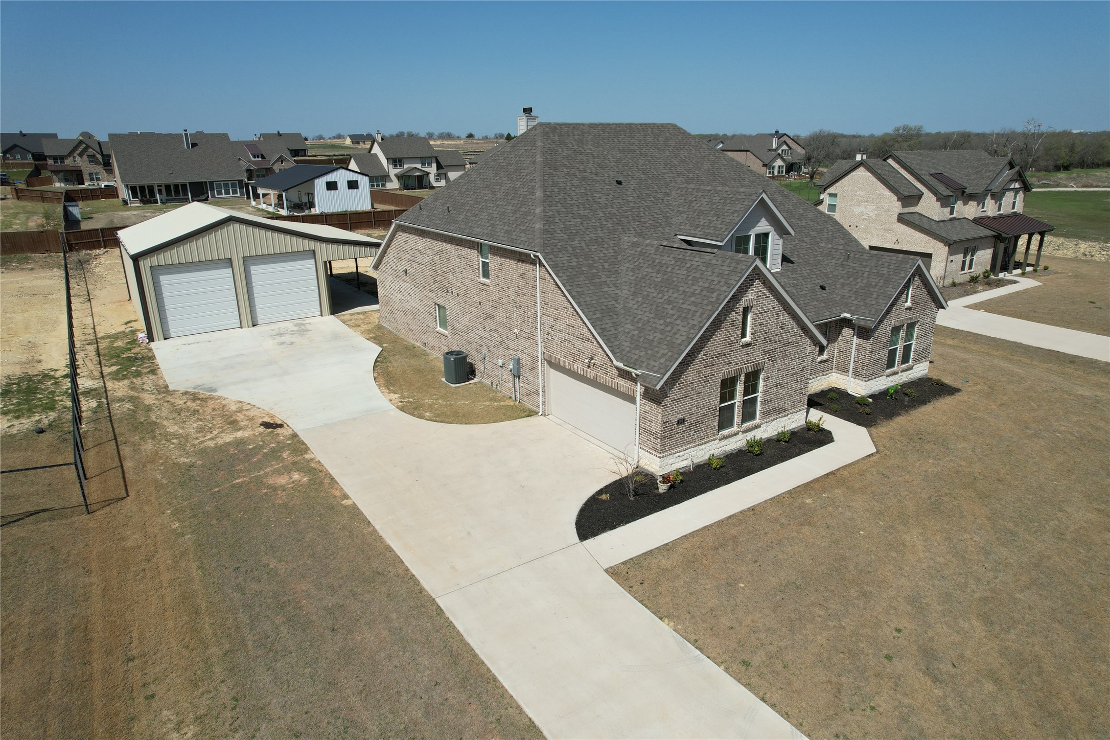 Rhome, Texas, 76078, United States, 4 Bedrooms Bedrooms, ,4 BathroomsBathrooms,Residential,For Sale,1746060