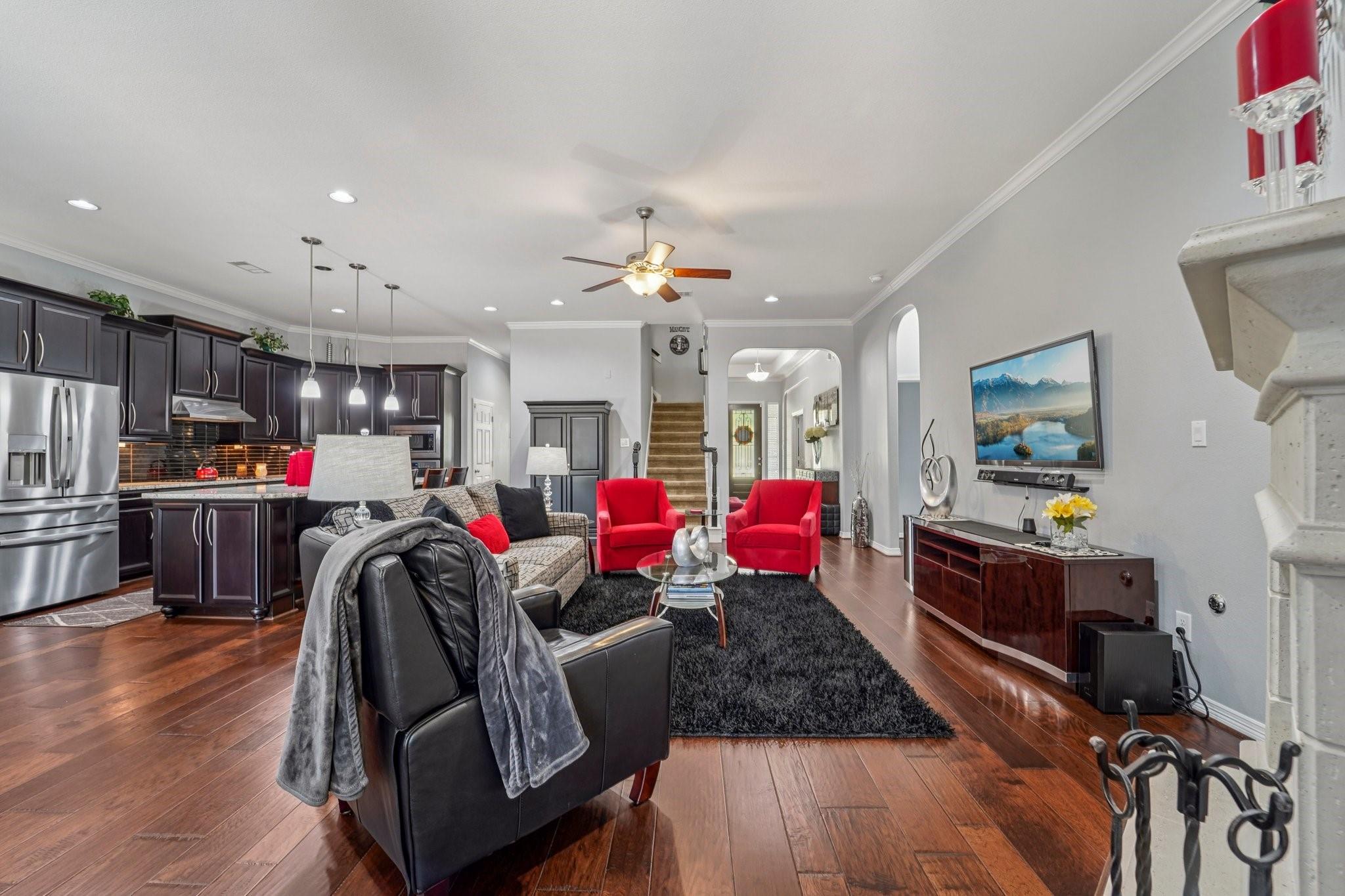 Katy, Texas, 77494, United States, 4 Bedrooms Bedrooms, ,4 BathroomsBathrooms,Residential,For Sale,1976544