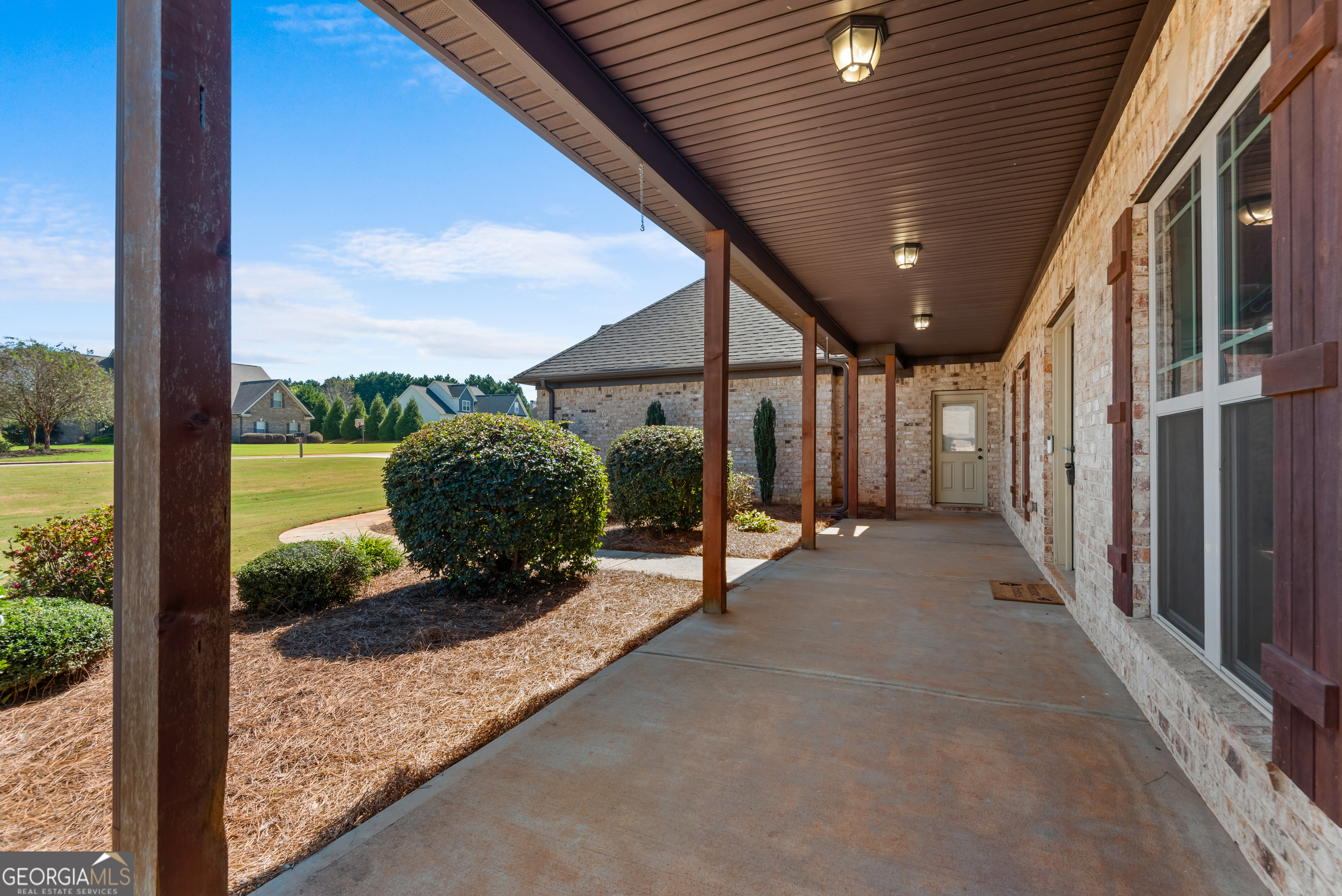 Williamson, Georgia, 30292, United States, 5 Bedrooms Bedrooms, ,4 BathroomsBathrooms,Residential,For Sale,1981614