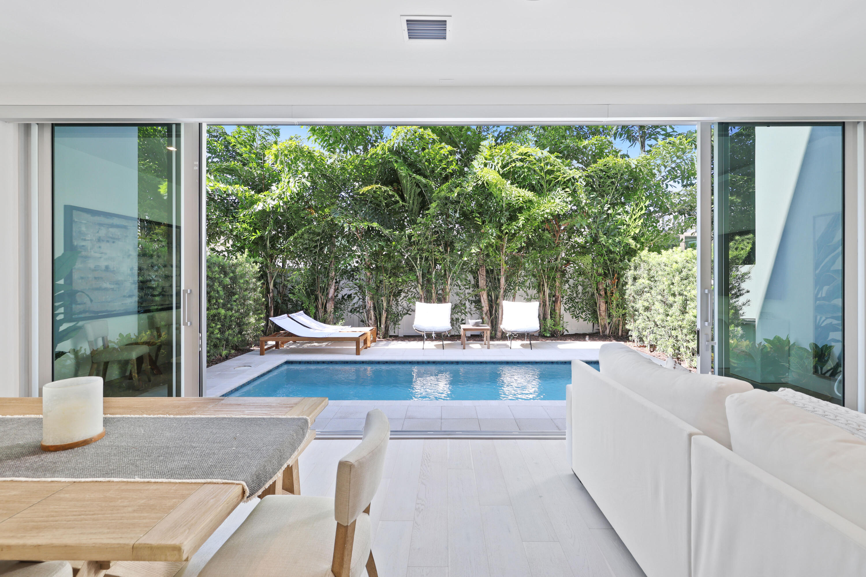 Delray Beach, Florida, 33483, United States, 3 Bedrooms Bedrooms, ,4 BathroomsBathrooms,Residential,For Sale,1940237