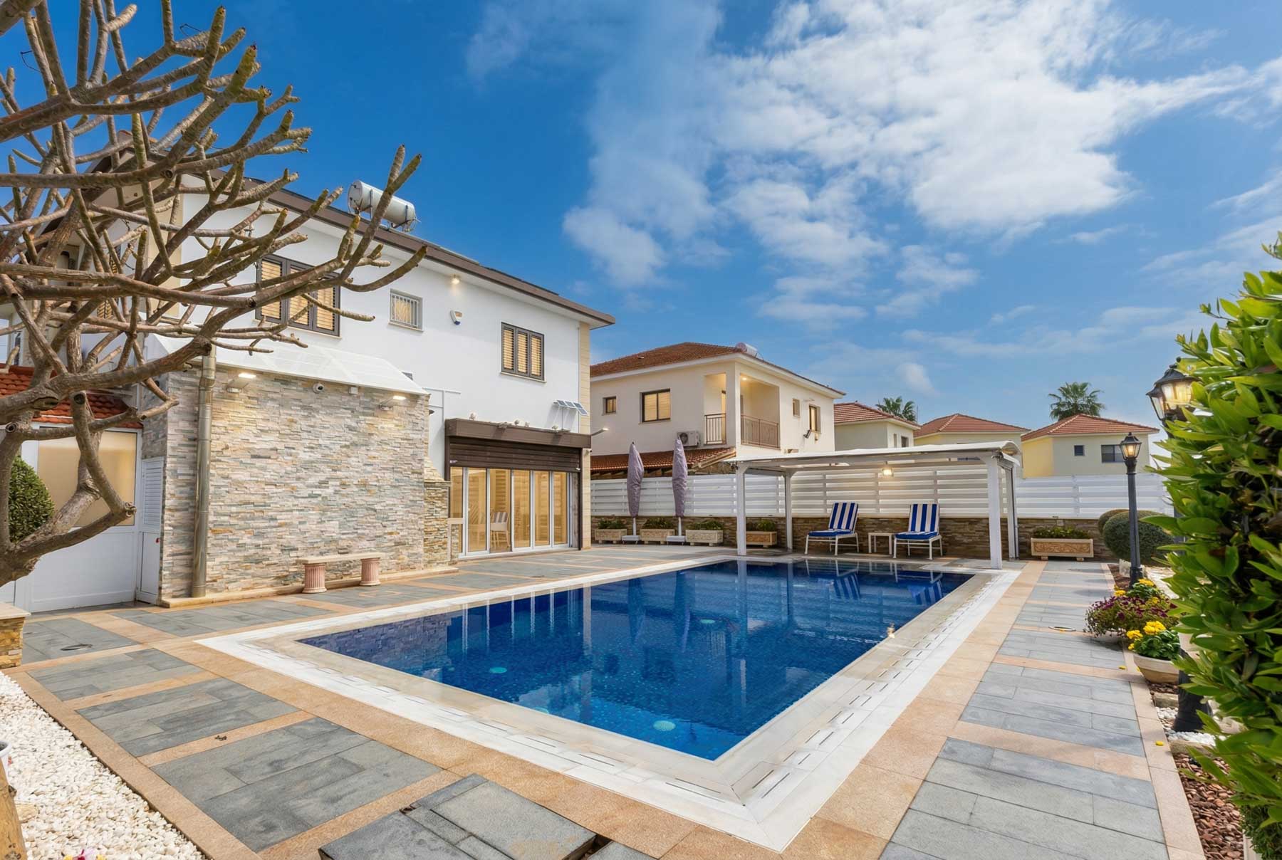  Four Bedroom Detached House with Private Pool in Pyla, Larnaca - 物件實景