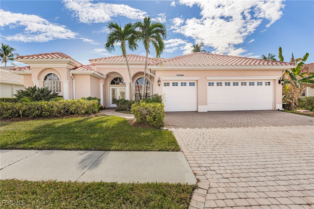 Fort Myers, Florida, 33907, United States, 3 Bedrooms Bedrooms, ,3 BathroomsBathrooms,Residential,For Sale,1985643