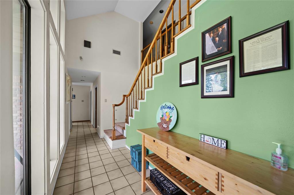 Jacksonville, Texas, 75766, United States, 6 Bedrooms Bedrooms, ,4 BathroomsBathrooms,Residential,For Sale,1837775