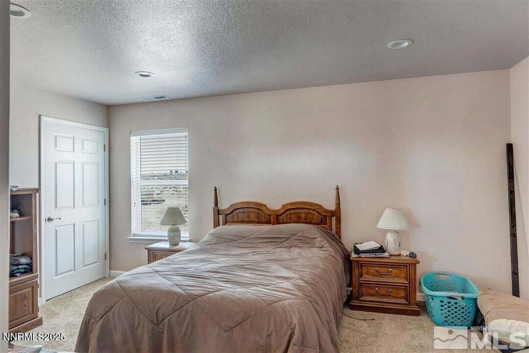 Stagecoach, Nevada, 89429, United States, 5 Bedrooms Bedrooms, ,3 BathroomsBathrooms,Residential,For Sale,1989176