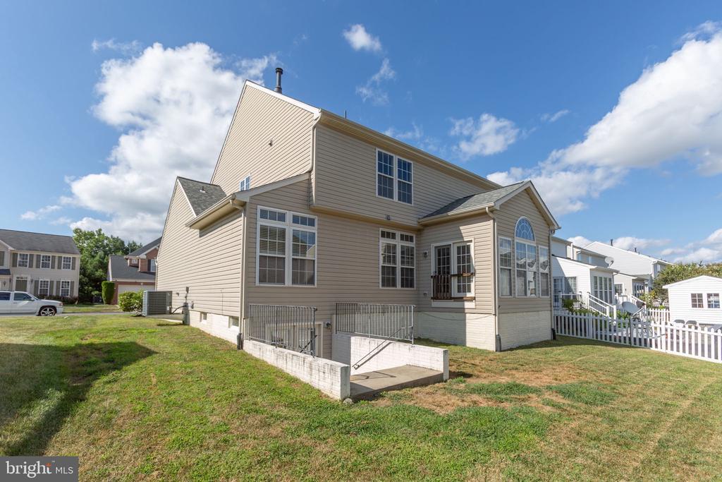 Fredericksburg, Virginia, 22407, United States, 4 Bedrooms Bedrooms, ,4 BathroomsBathrooms,Residential,For Sale,1883172