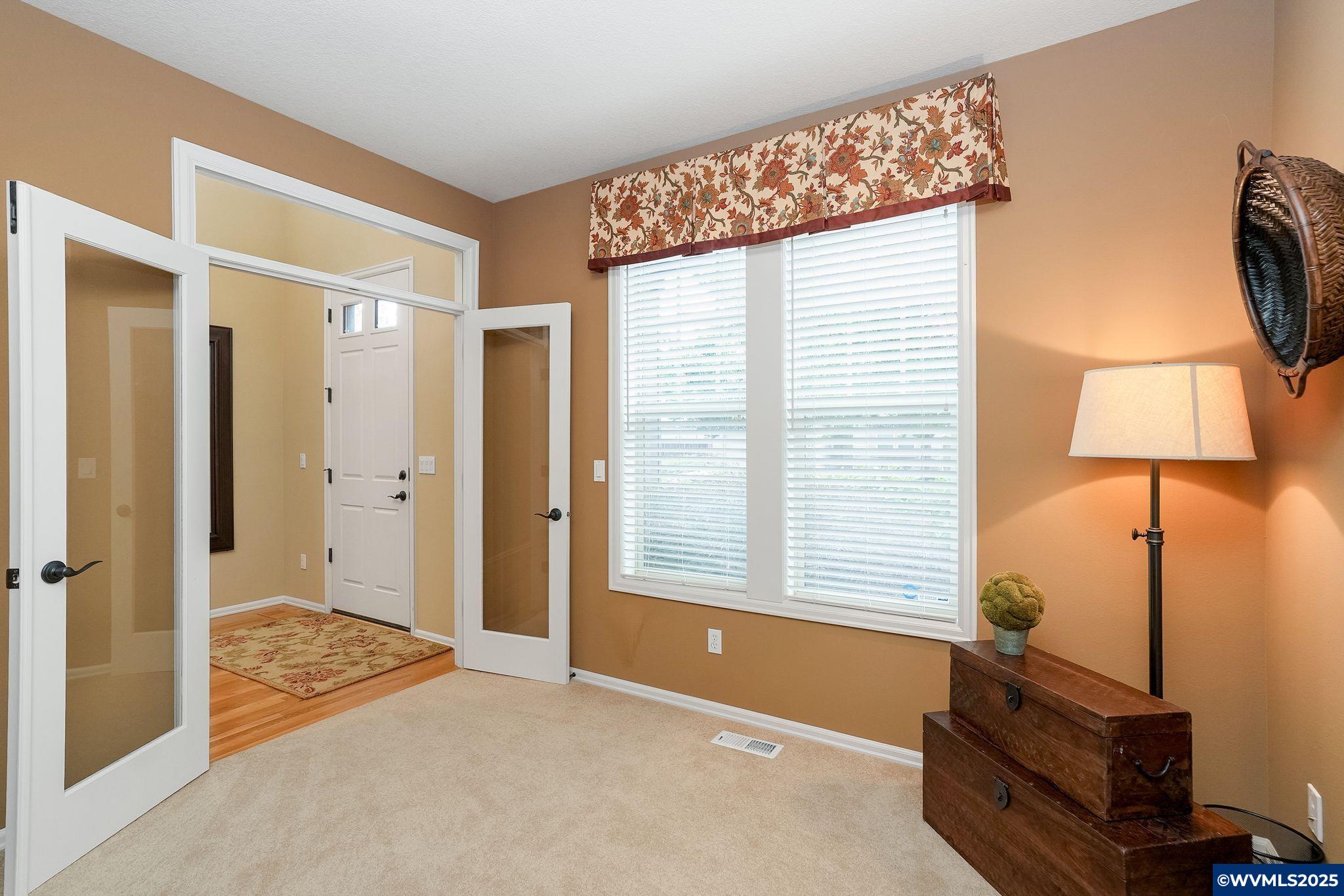 Albany, Oregon, 97321, United States, 4 Bedrooms Bedrooms, ,3 BathroomsBathrooms,Residential,For Sale,1961603