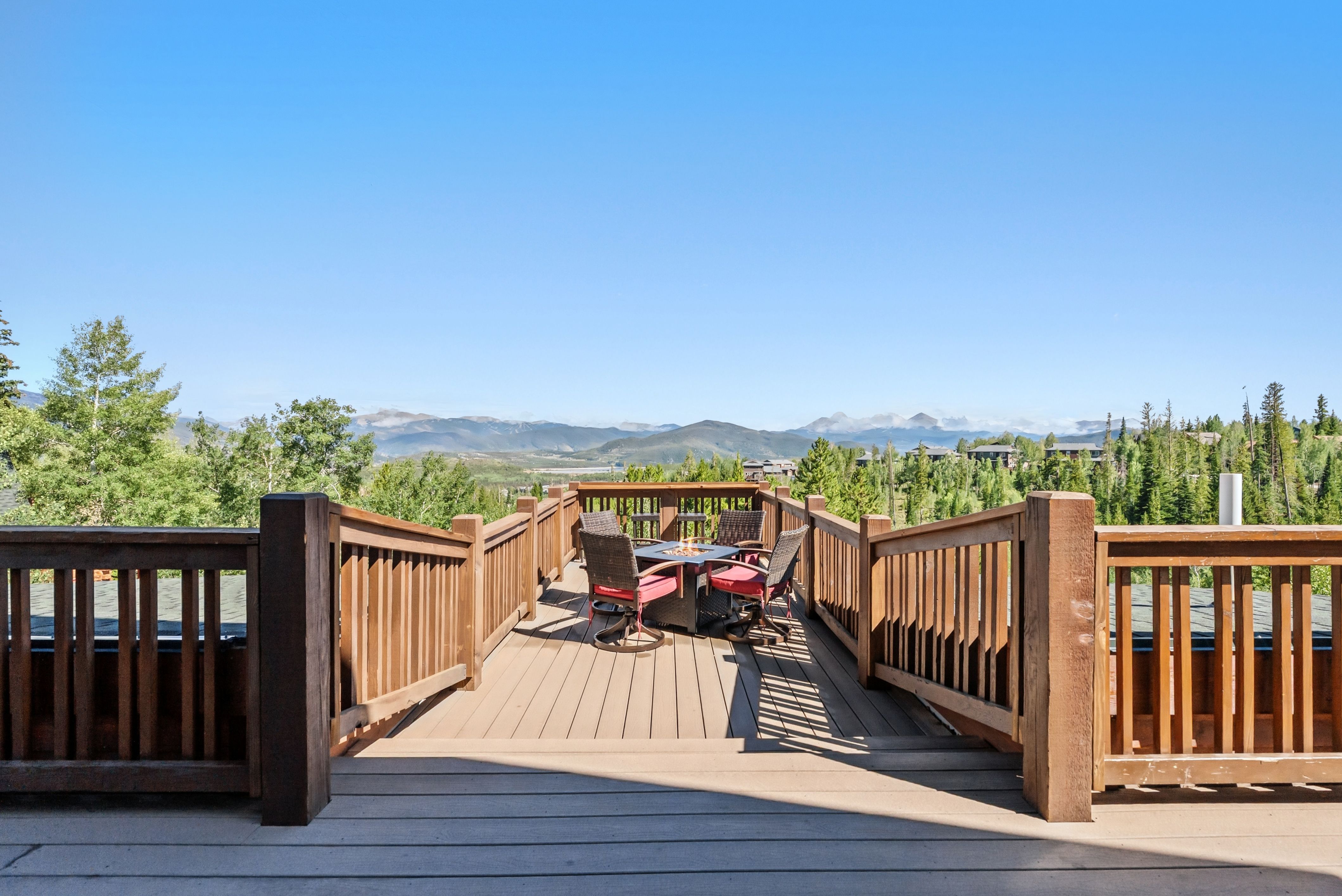  One-of-a-Kind Mountain Retreat - 物件實景