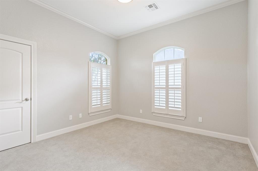 Woodway, Texas, 76712, United States, 3 Bedrooms Bedrooms, ,3 BathroomsBathrooms,Residential,For Sale,1927534