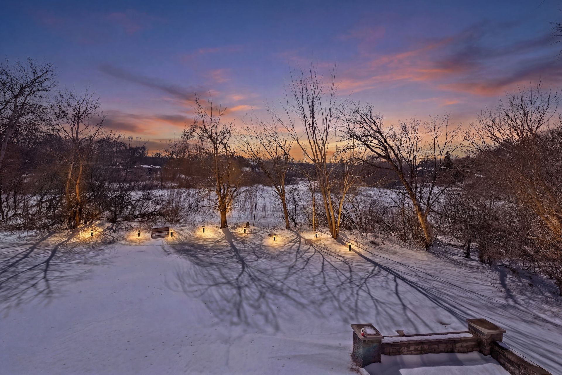  Serene Pondside Living in Edina Spacious Two-Story - 物件實景