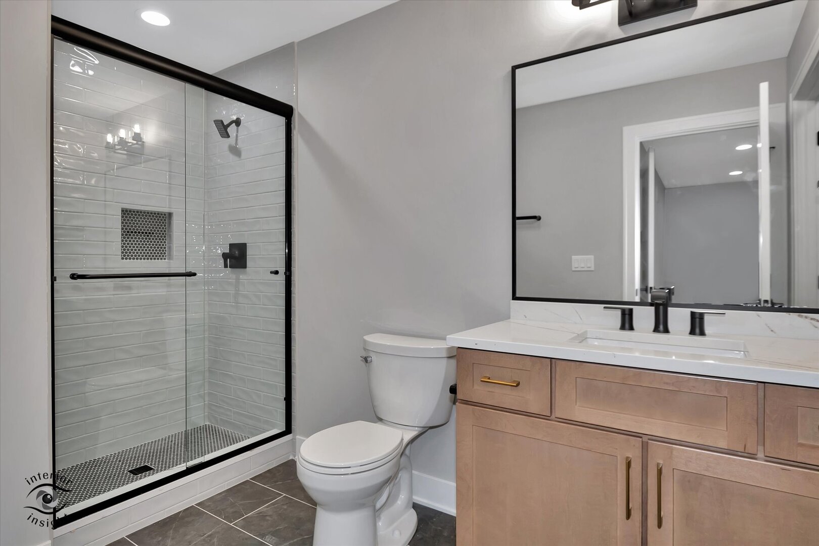 Lemont, Illinois, 60439, United States, 4 Bedrooms Bedrooms, ,4 BathroomsBathrooms,Residential,For Sale,1882254