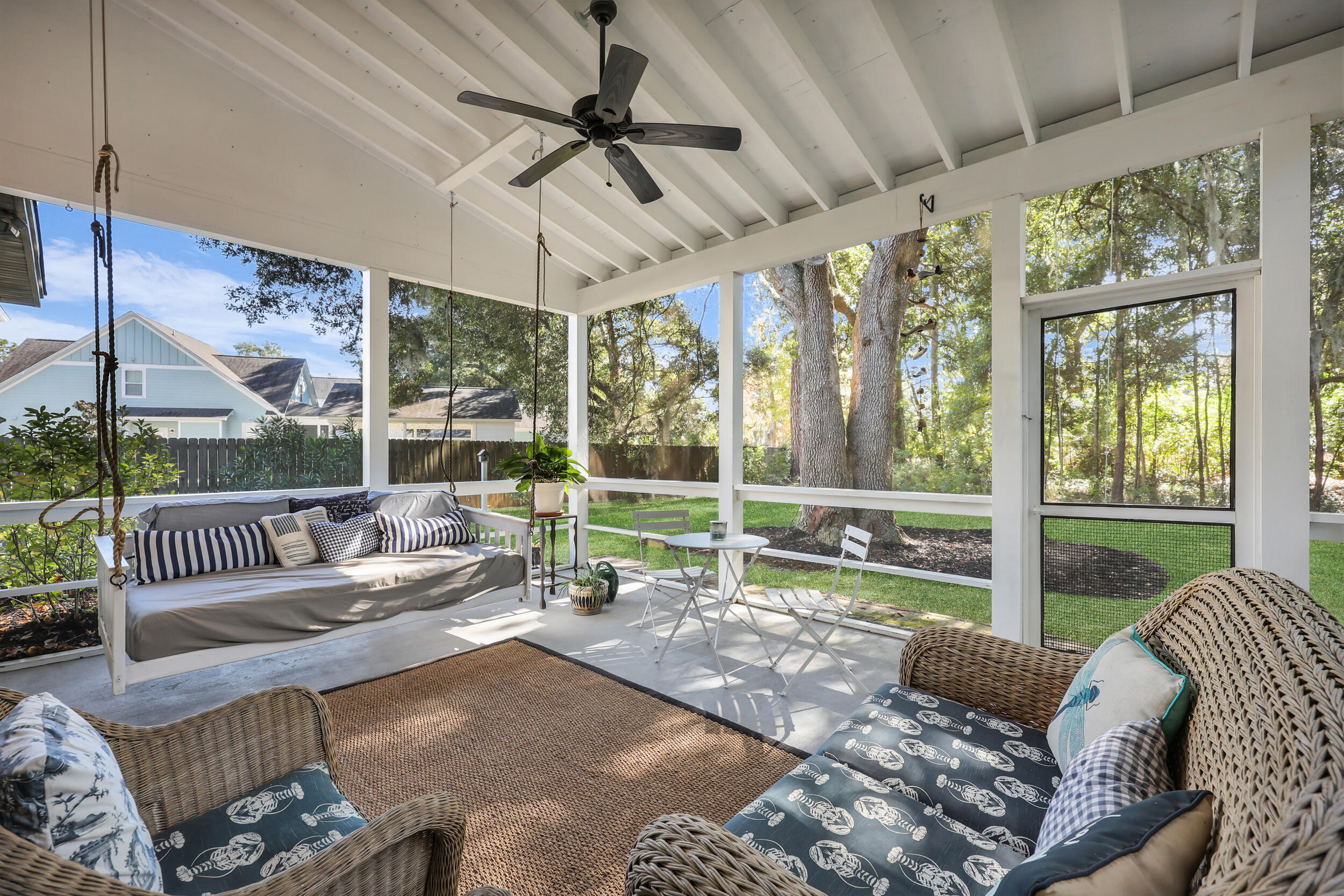 Mount Pleasant, South Carolina, 29466, United States, 3 Bedrooms Bedrooms, ,2 BathroomsBathrooms,Residential,For Sale,1992922