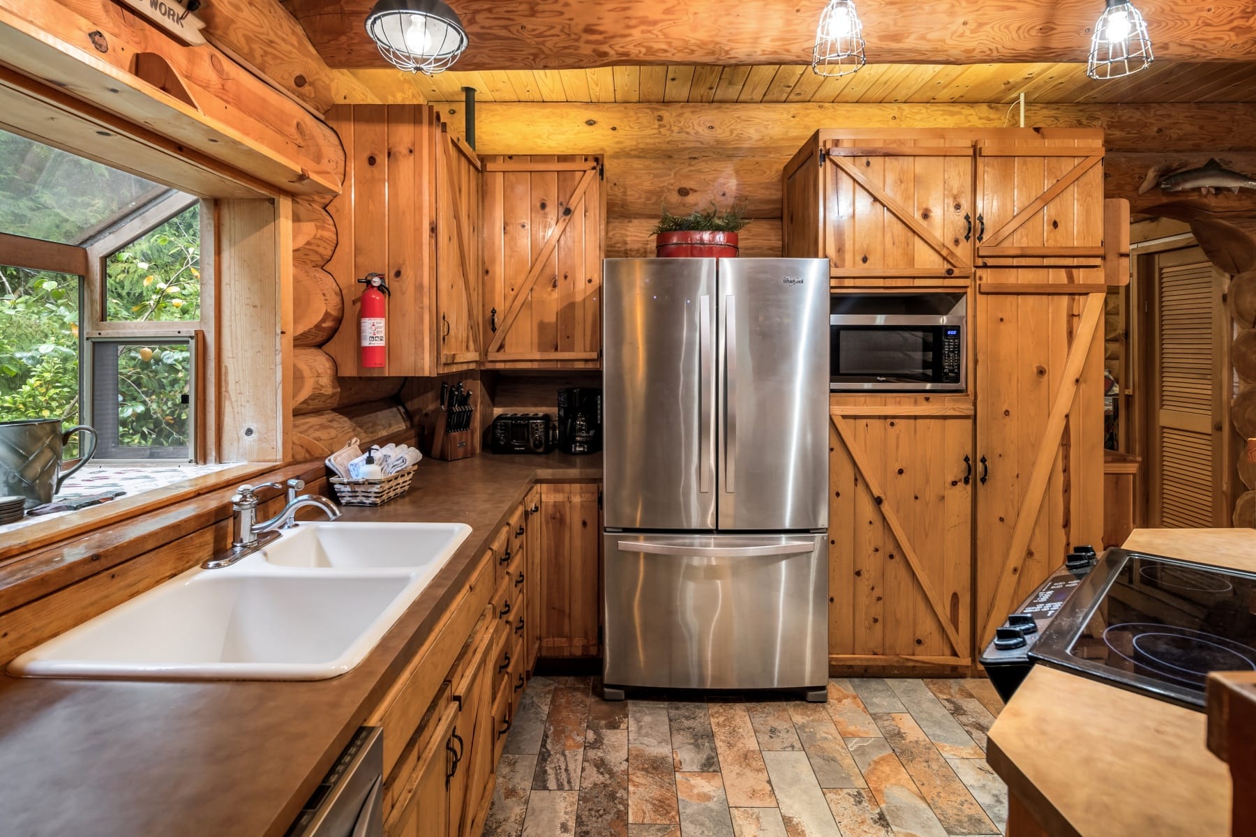  58200 E MARMOT RD Sandy, OR 97055 - 物件實景