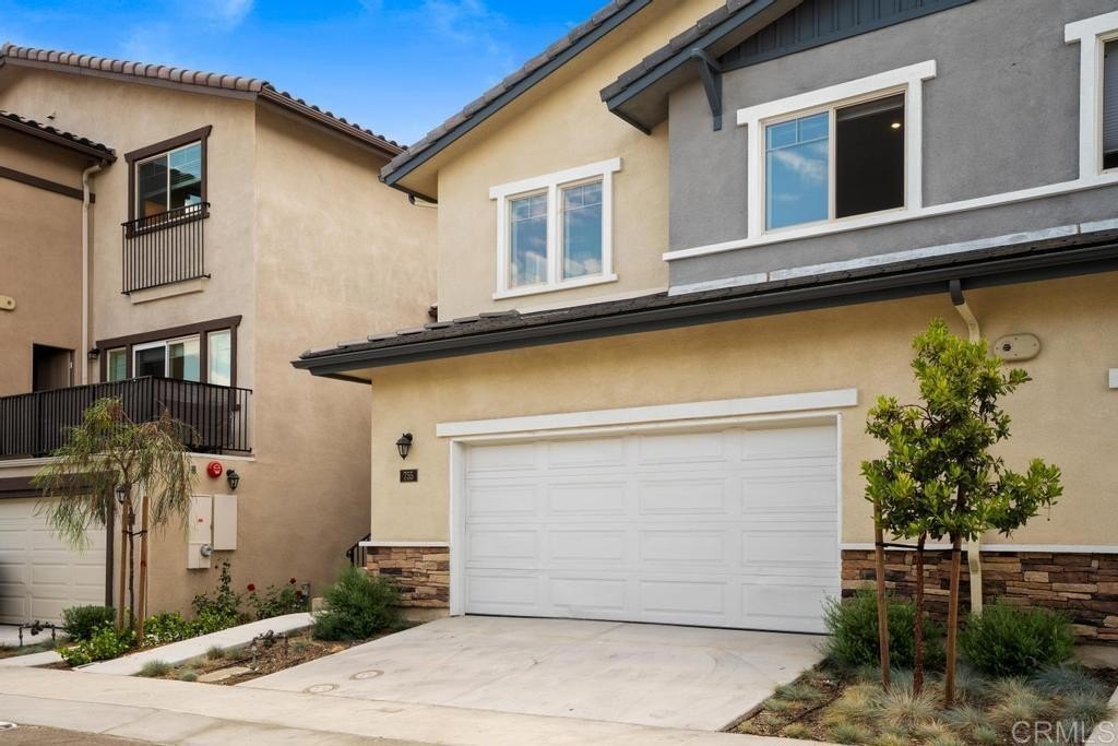 El Cajon, California, 92020, United States, 3 Bedrooms Bedrooms, ,3 BathroomsBathrooms,Residential,For Sale,1932515