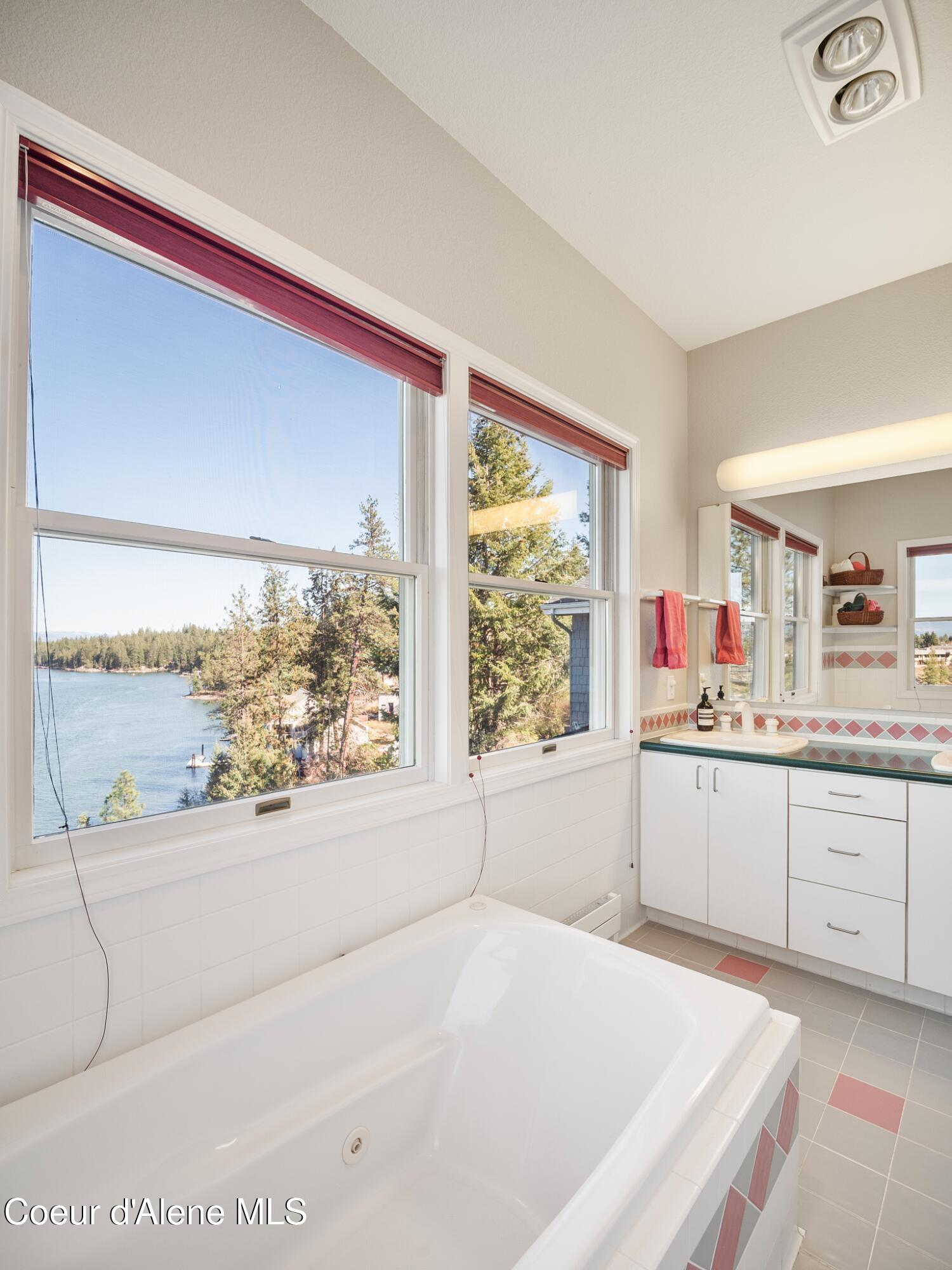 Post Falls, Idaho, 83854, United States, 4 Bedrooms Bedrooms, ,2 BathroomsBathrooms,Residential,For Sale,1939483