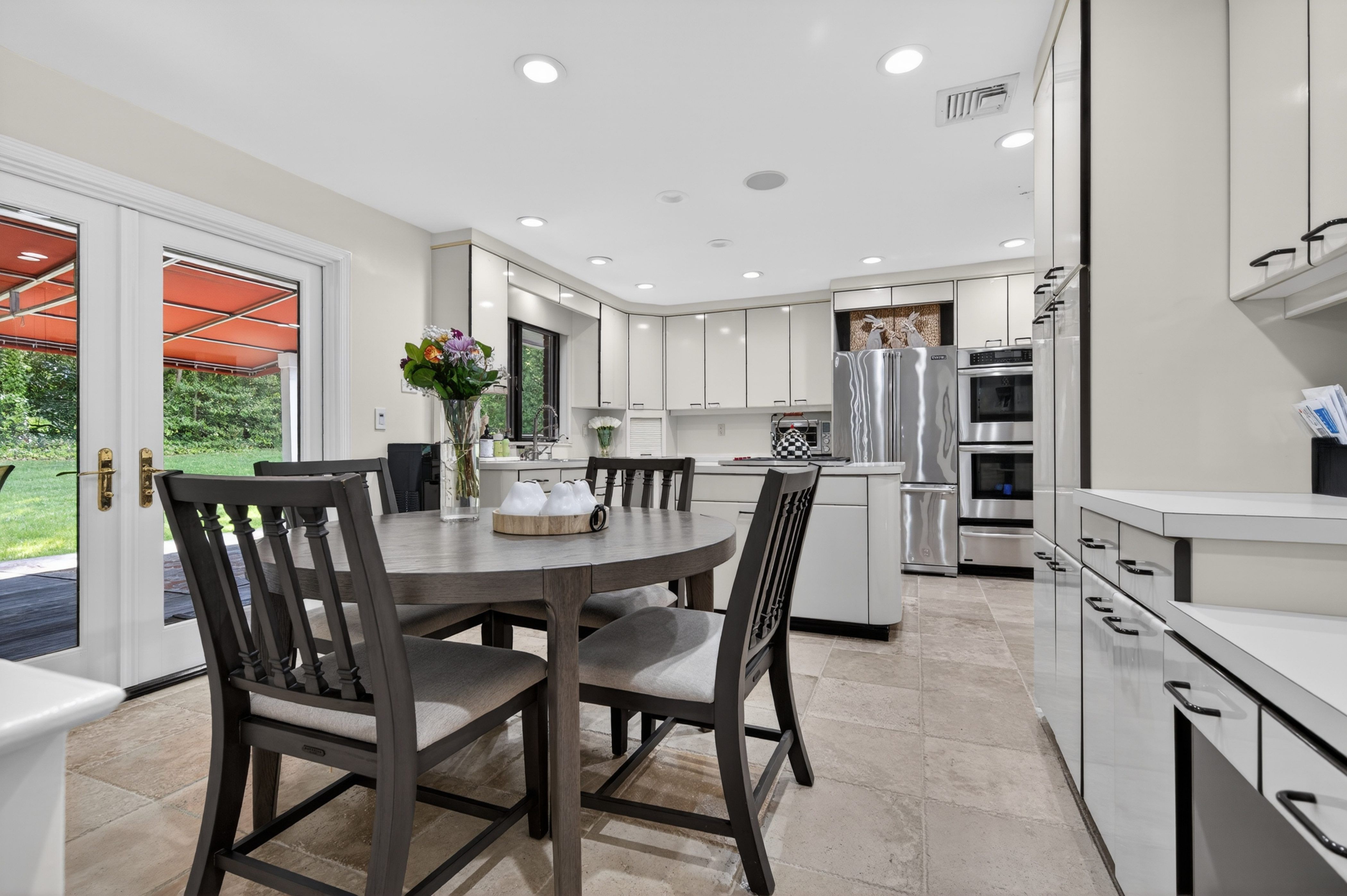  112 The Intervale, Roslyn Estates, NY 11576 - 物件實景