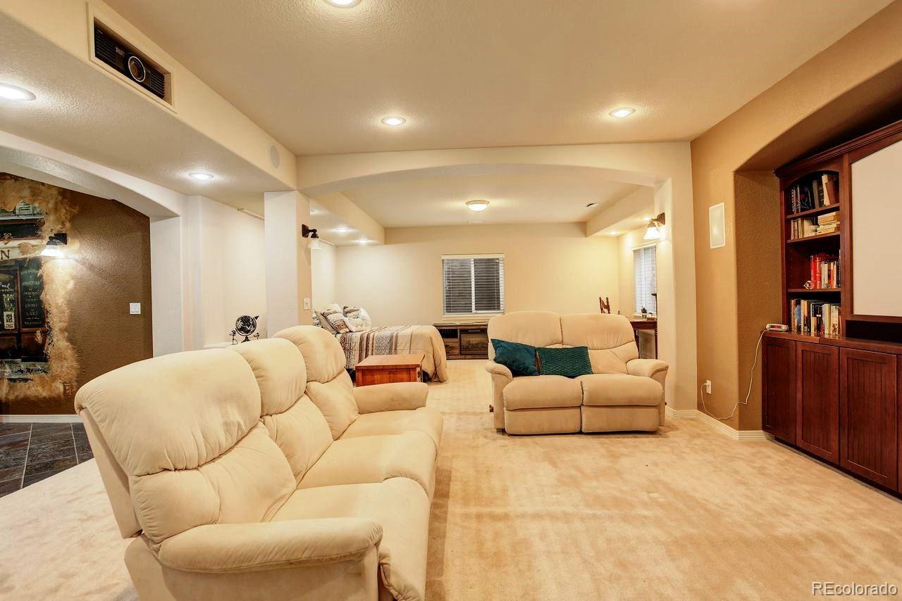 Arvada, Colorado, 80005, United States, 4 Bedrooms Bedrooms, ,2 BathroomsBathrooms,Residential,For Sale,1906341