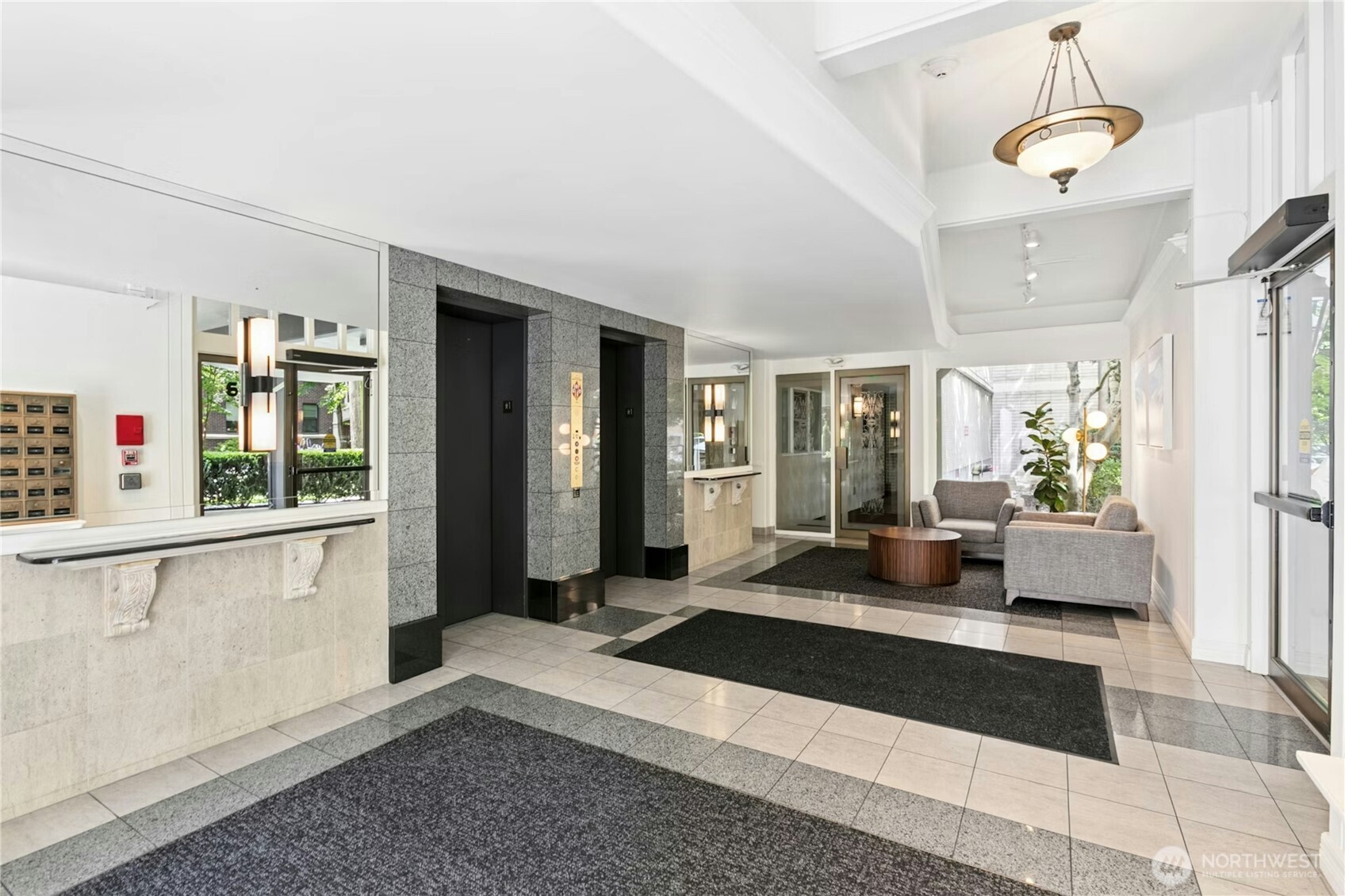 Seattle, Washington, 98102, United States, 1 Bedroom Bedrooms, ,1 BathroomBathrooms,Residential,For Sale,1866221