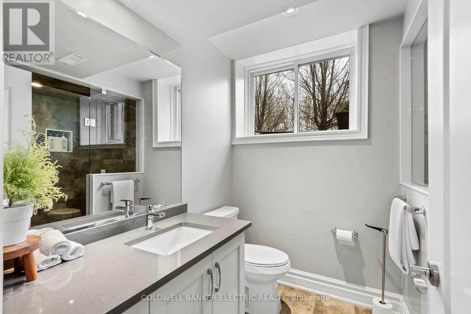 UXBRIDGE, Ontario, L9P 1R4, CA, 7 Bedrooms Bedrooms, ,5 BathroomsBathrooms,Residential,For Sale,1862291