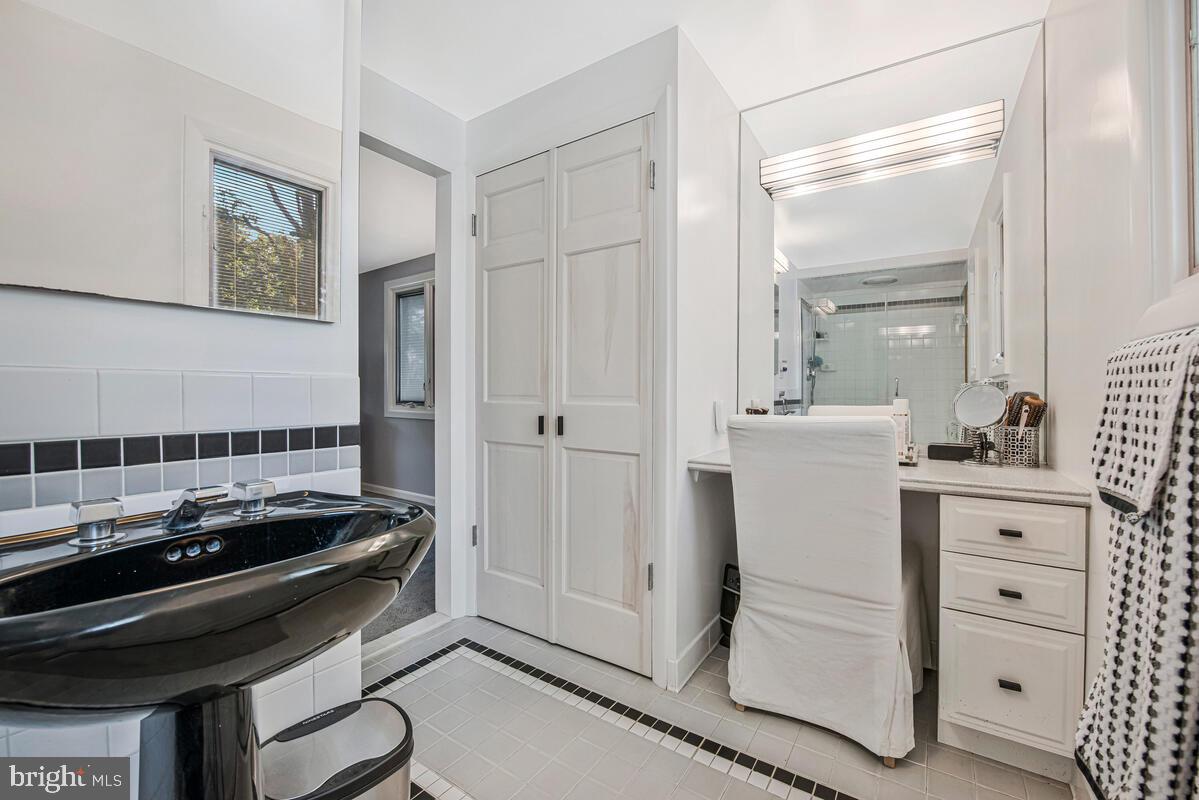 Laurel, Maryland, 20708, United States, 4 Bedrooms Bedrooms, ,3 BathroomsBathrooms,Residential,For Sale,1900760