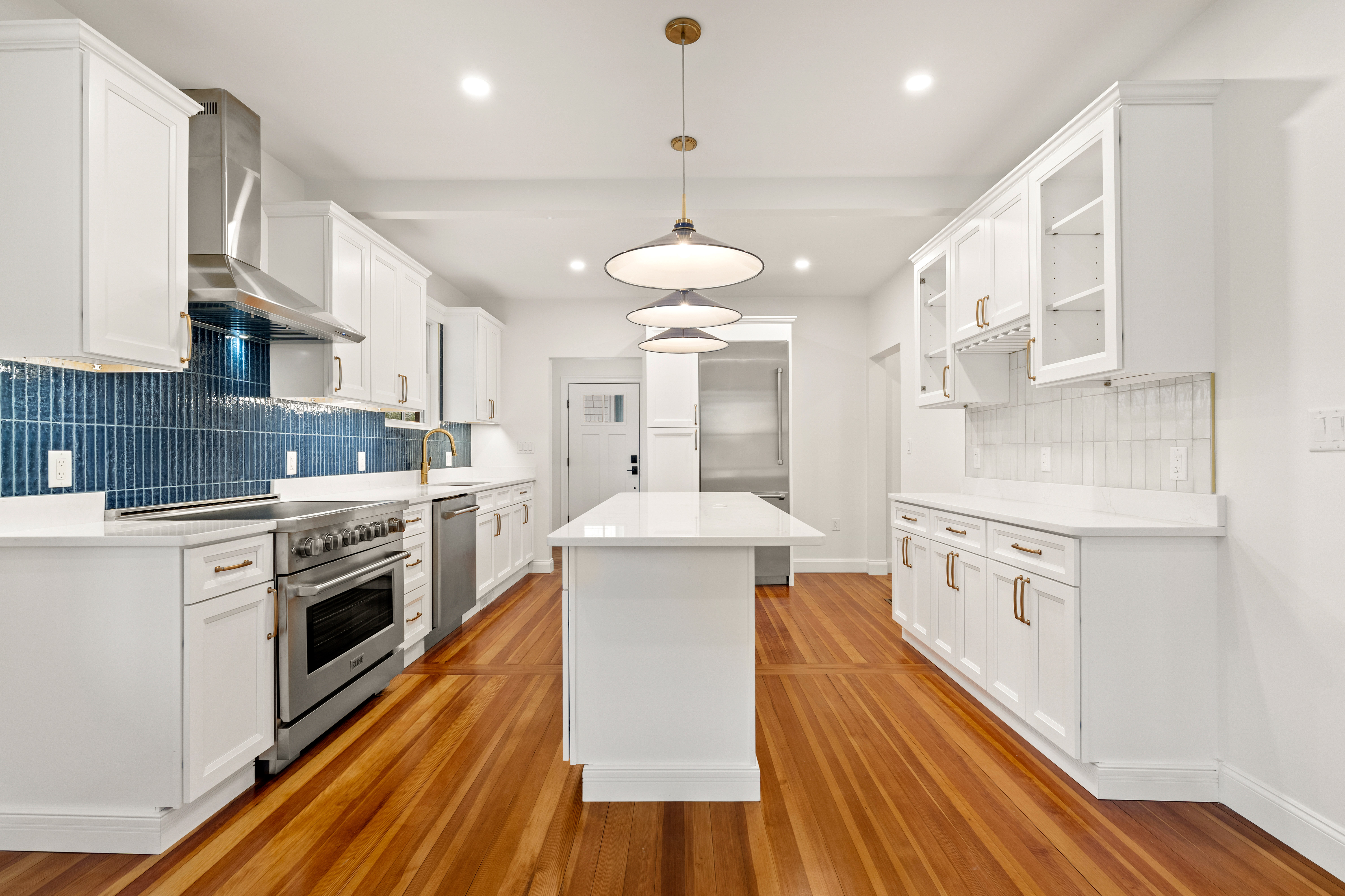  45 Beach Road, Gloucester, MA, 01930 - 物件實景