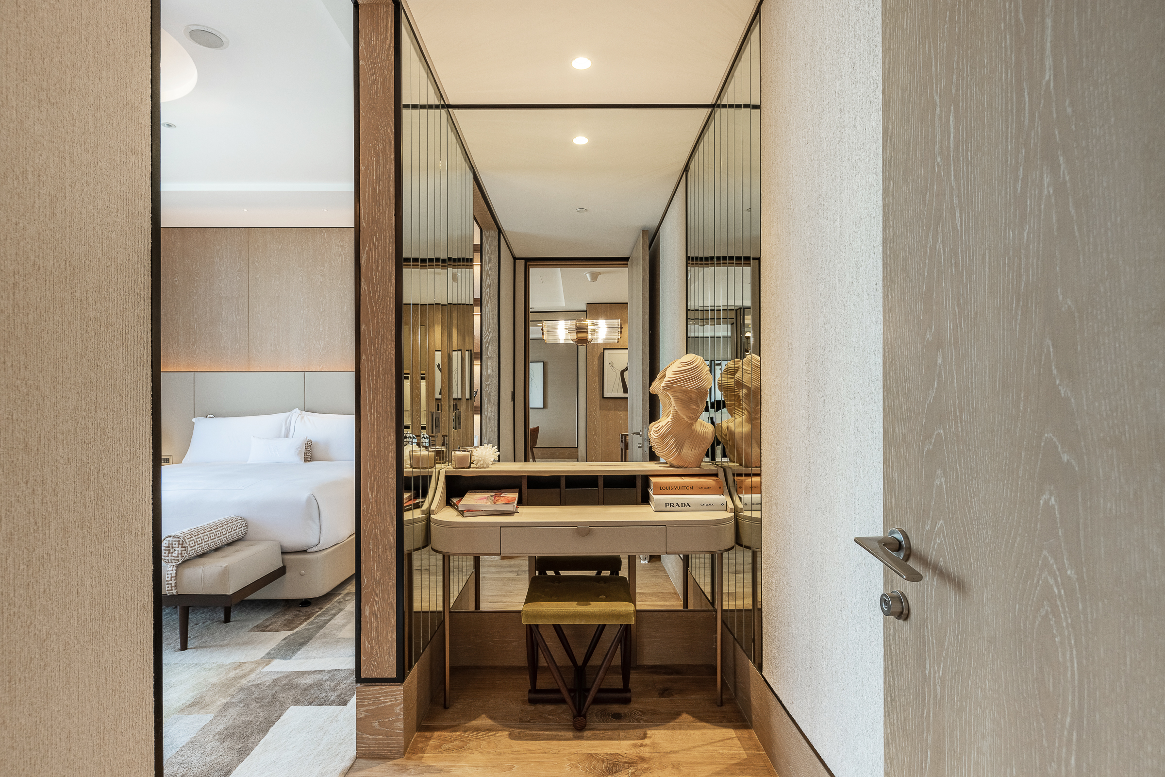  Fully Serviced Branded Residence with Skyline Views - 物件實景