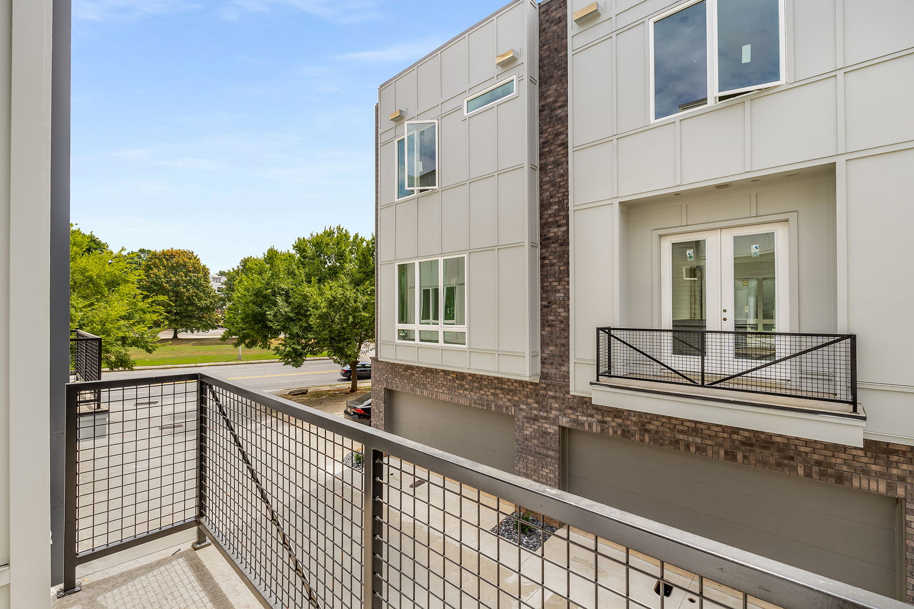  Stunning New Construction Townhomes Near Kirkwood and East Lake Village - 物件實景