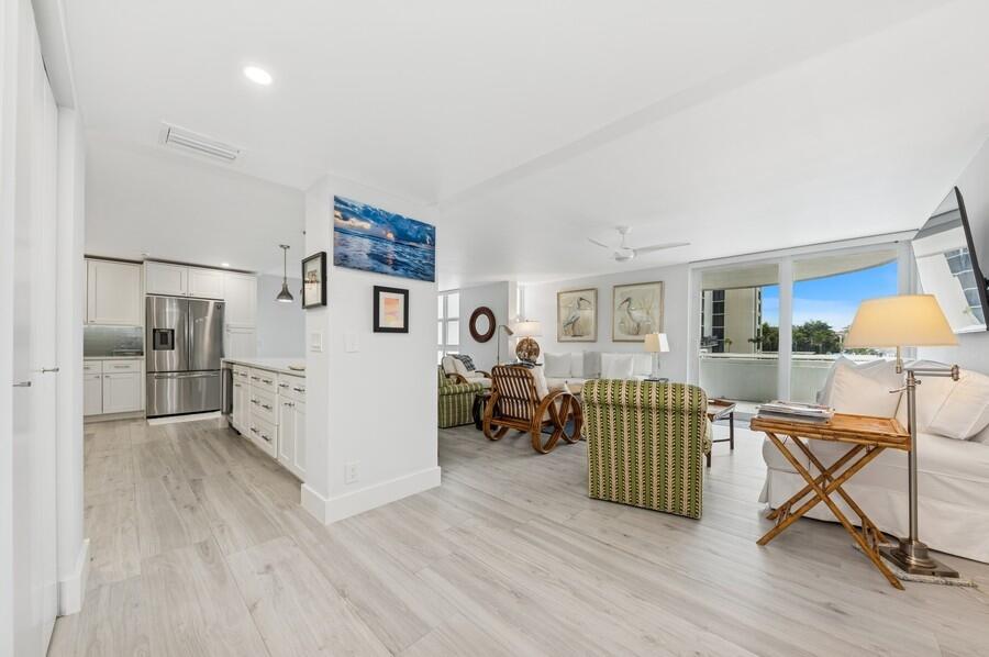 Delray Beach, Florida, 33483, United States, 2 Bedrooms Bedrooms, ,2 BathroomsBathrooms,Residential,For Sale,1731668